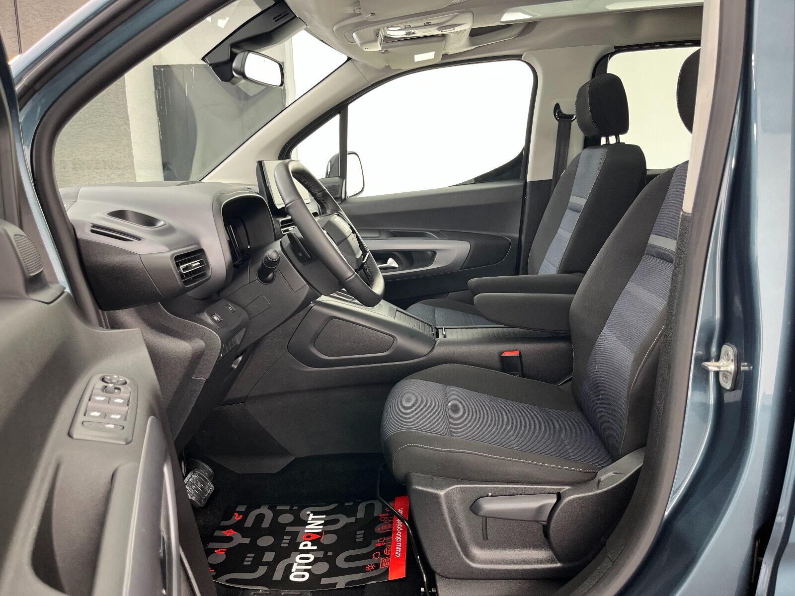 Fiat Doblo Combi 1.5 BlueHDİ Premio Plus - 2025 - Detay