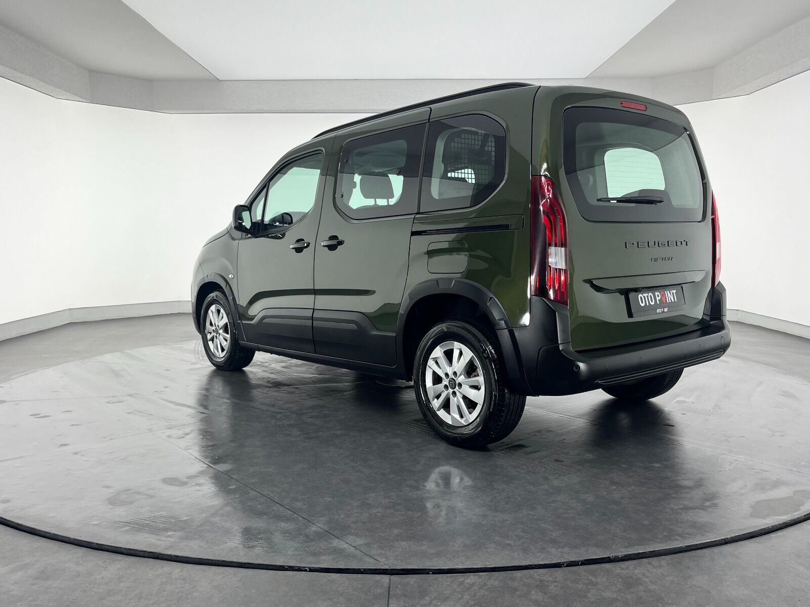 Peugeot Rifter 1.5 BlueHDI Allure EAT8 - 2025 - Detay