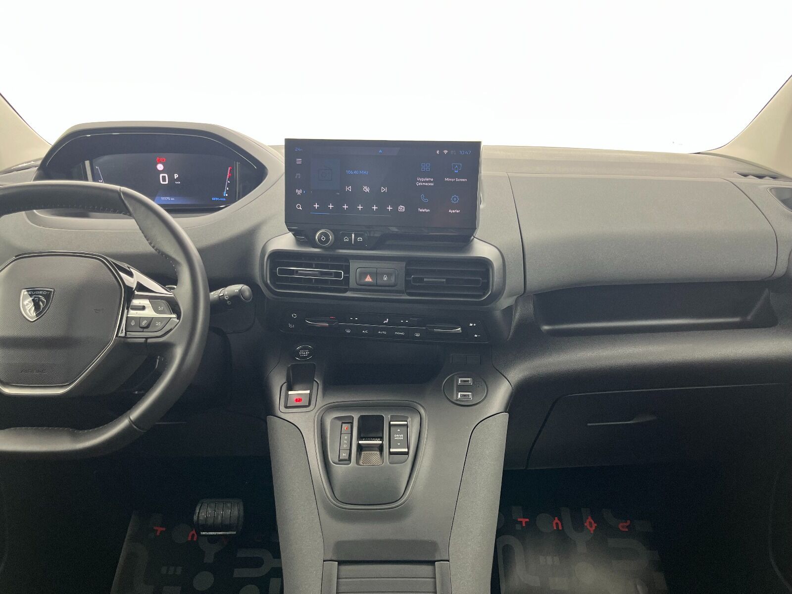 Peugeot Rifter 1.5 BlueHDI Allure EAT8 - 2025 - Detay