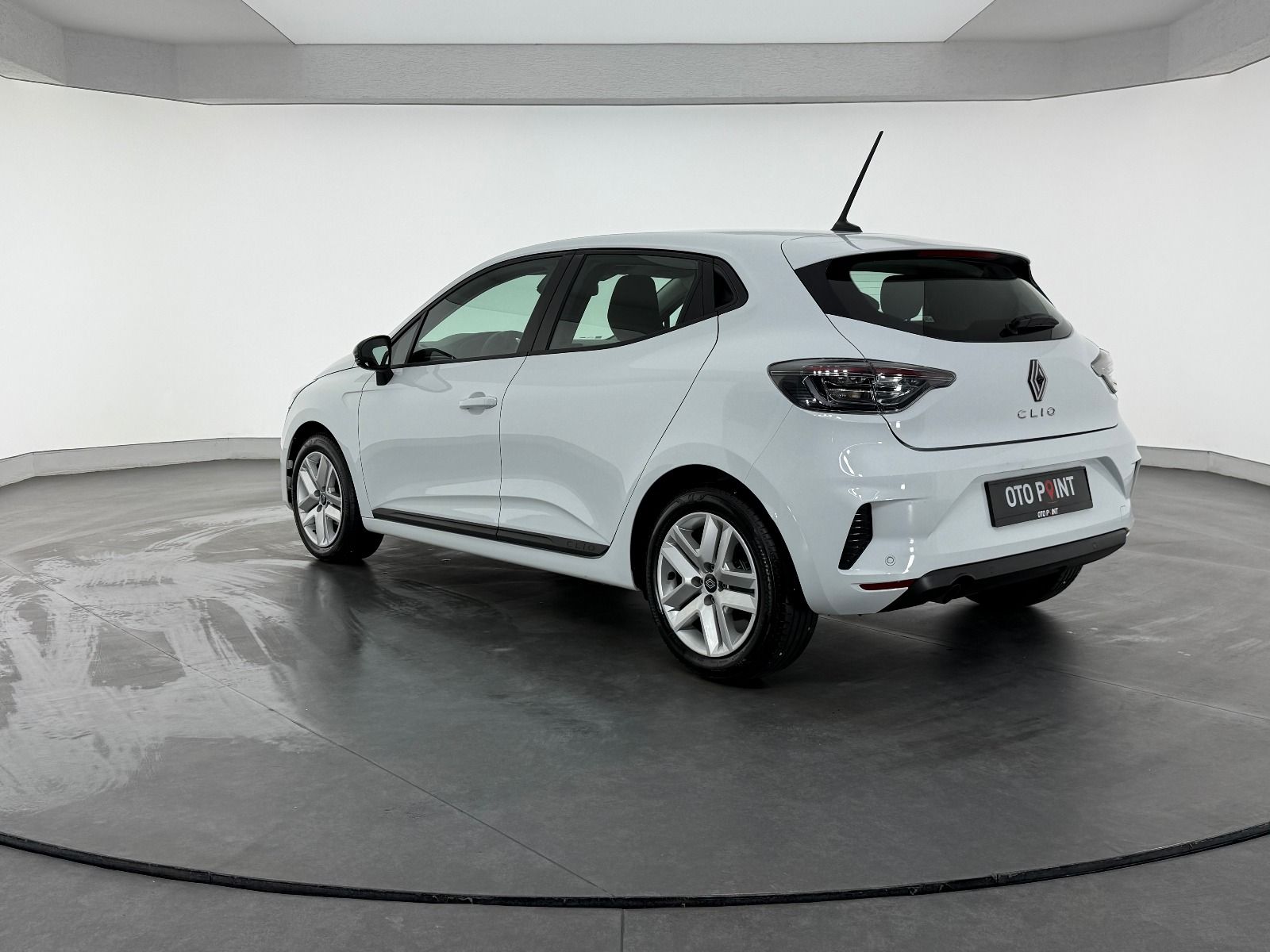 Renault Clio 1.0 TCE Evolution X-Tronic - 2026 - Detay