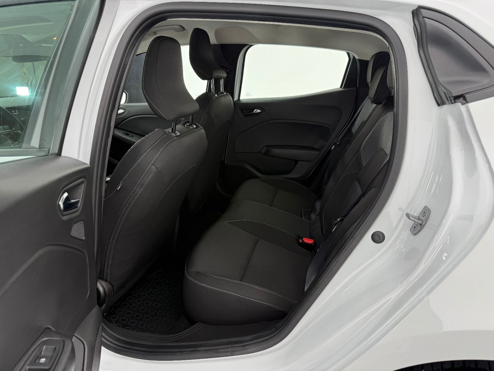 Renault Clio 1.0 TCE Evolution X-Tronic - 2026 - Detay