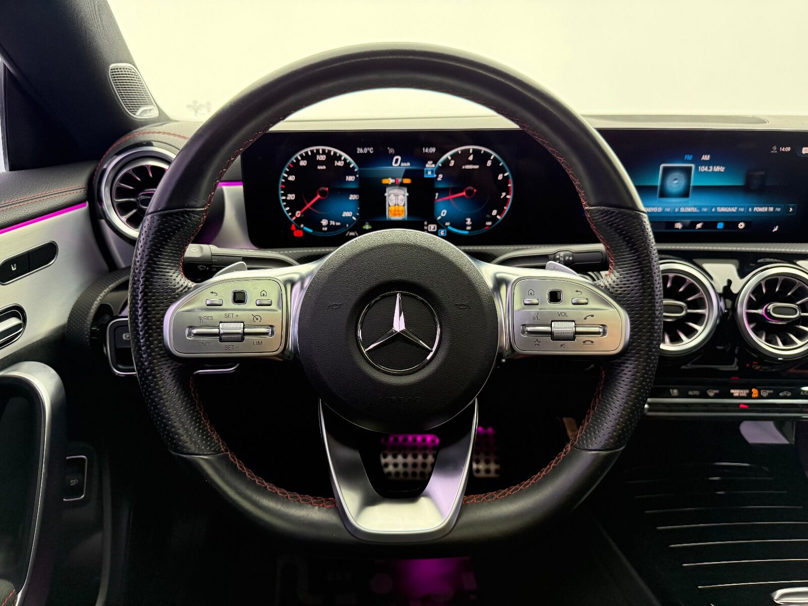 Mercedes-Benz CLA 200 AMG+ 4Matic - 2023 - Detay