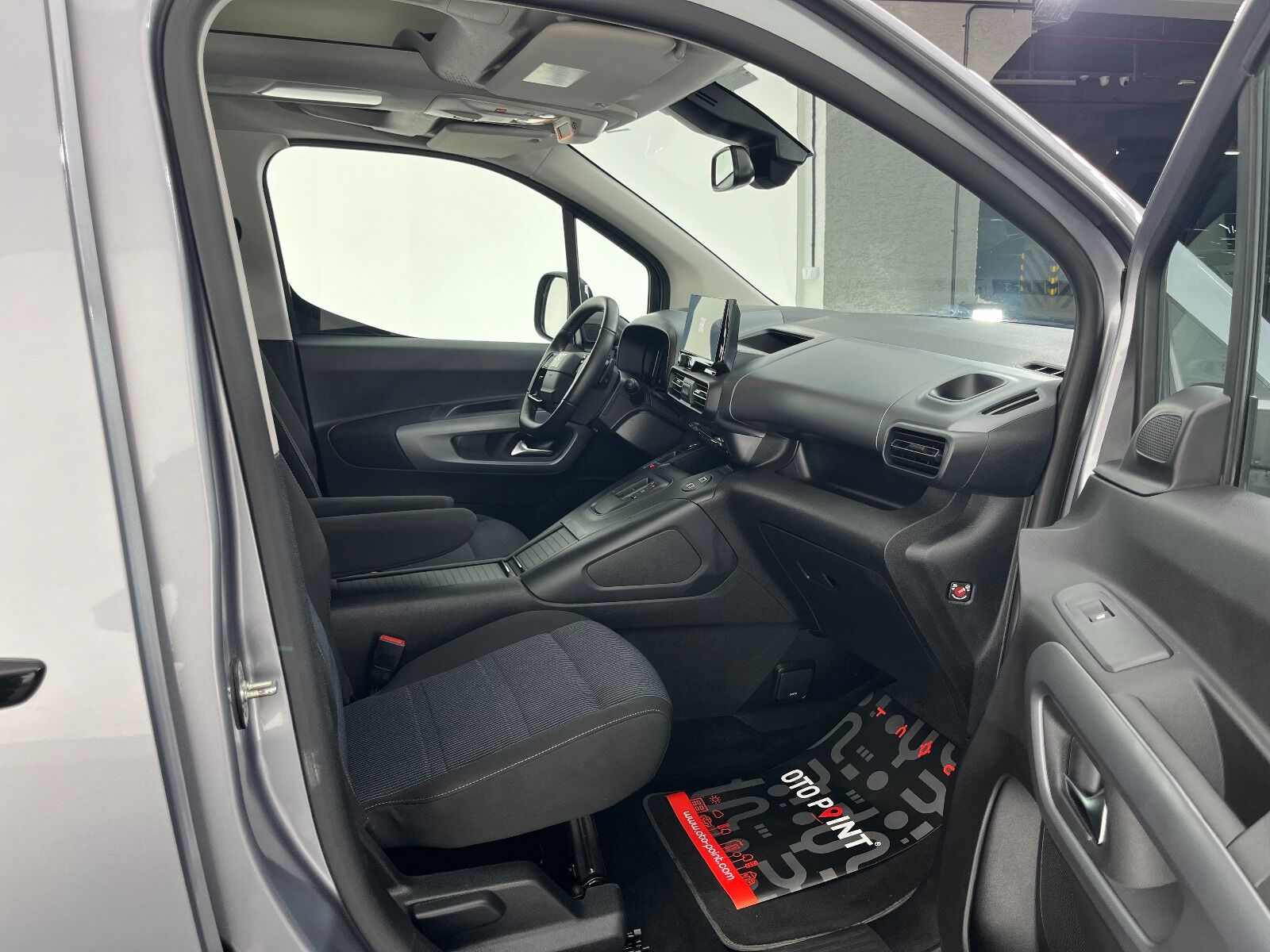 Fiat Doblo Combi 1.5 BlueHDI Premio Plus Otomatik - 2025 - Detay