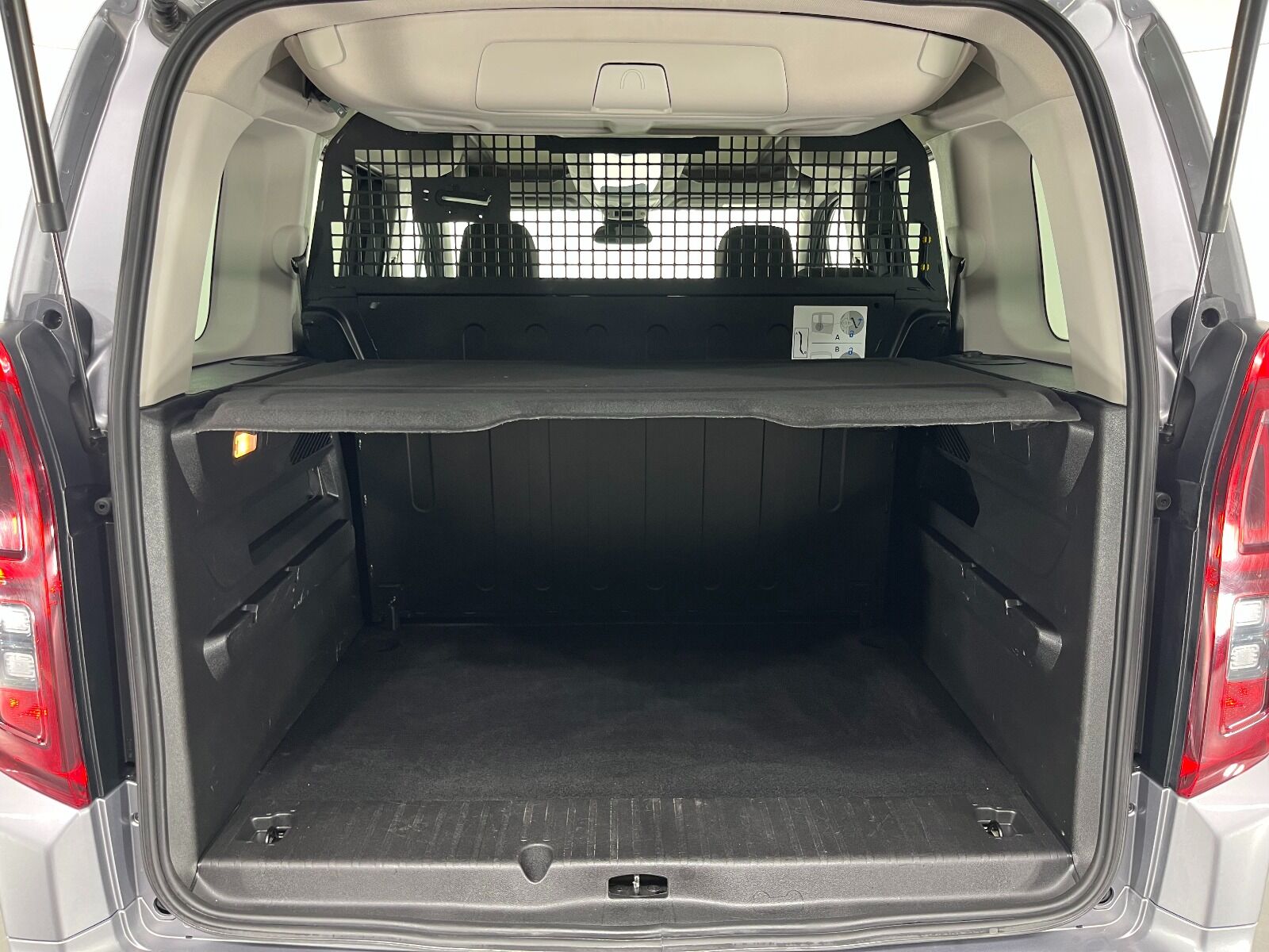 Fiat Doblo Combi 1.5 BlueHDI Premio Plus Otomatik - 2025 - Detay