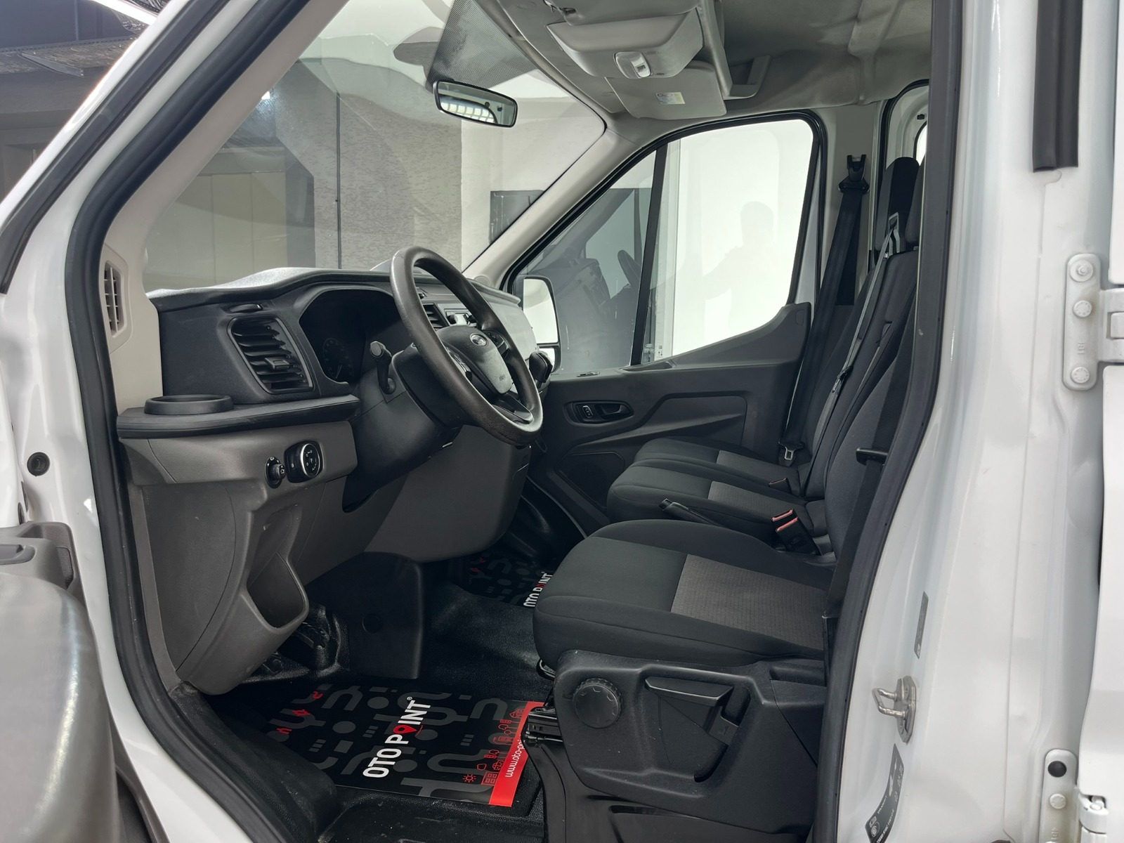 Ford Transit 350 M Çift Kabin - 2023 - Detay