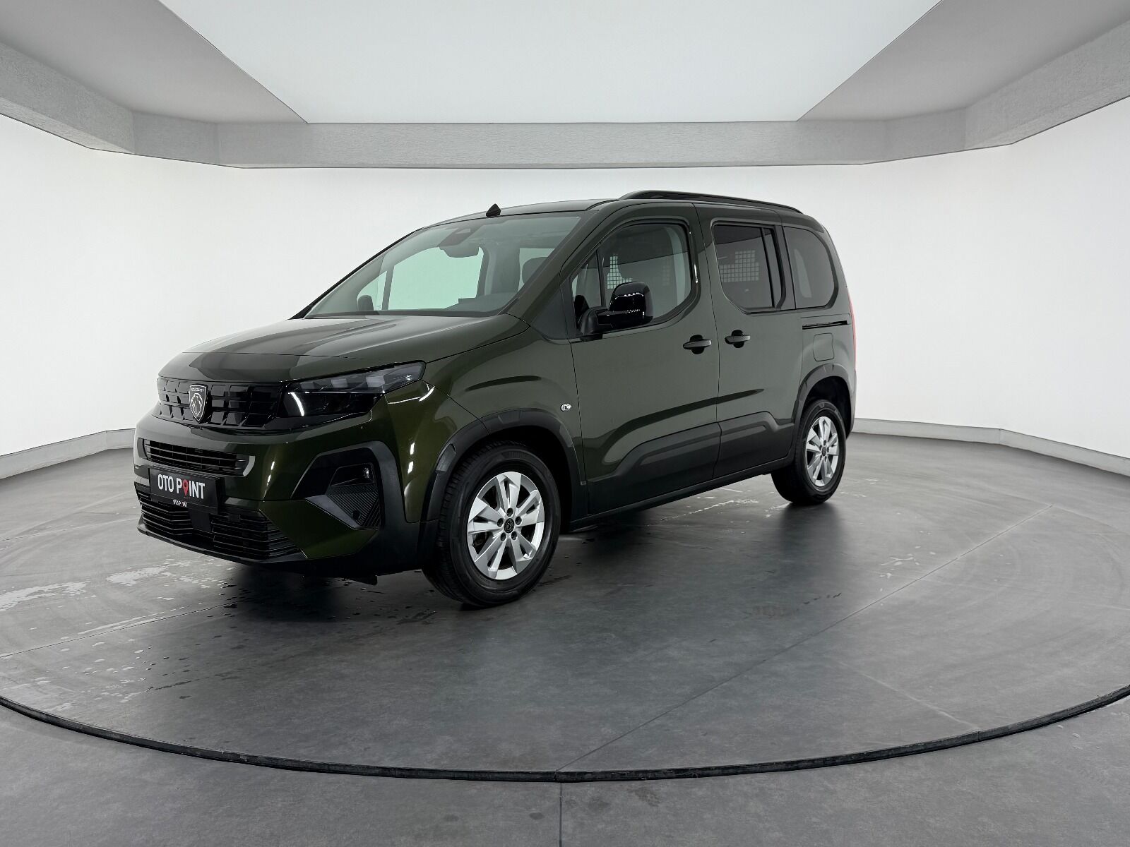 Peugeot Rifter 1.5 BlueHDI Allure EAT8 - 2026 - Detay