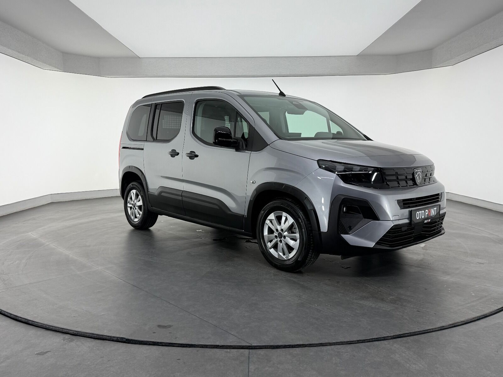 Peugeot Rifter 1.5 BlueHDI Allure EAT8 - 2026 - Detay