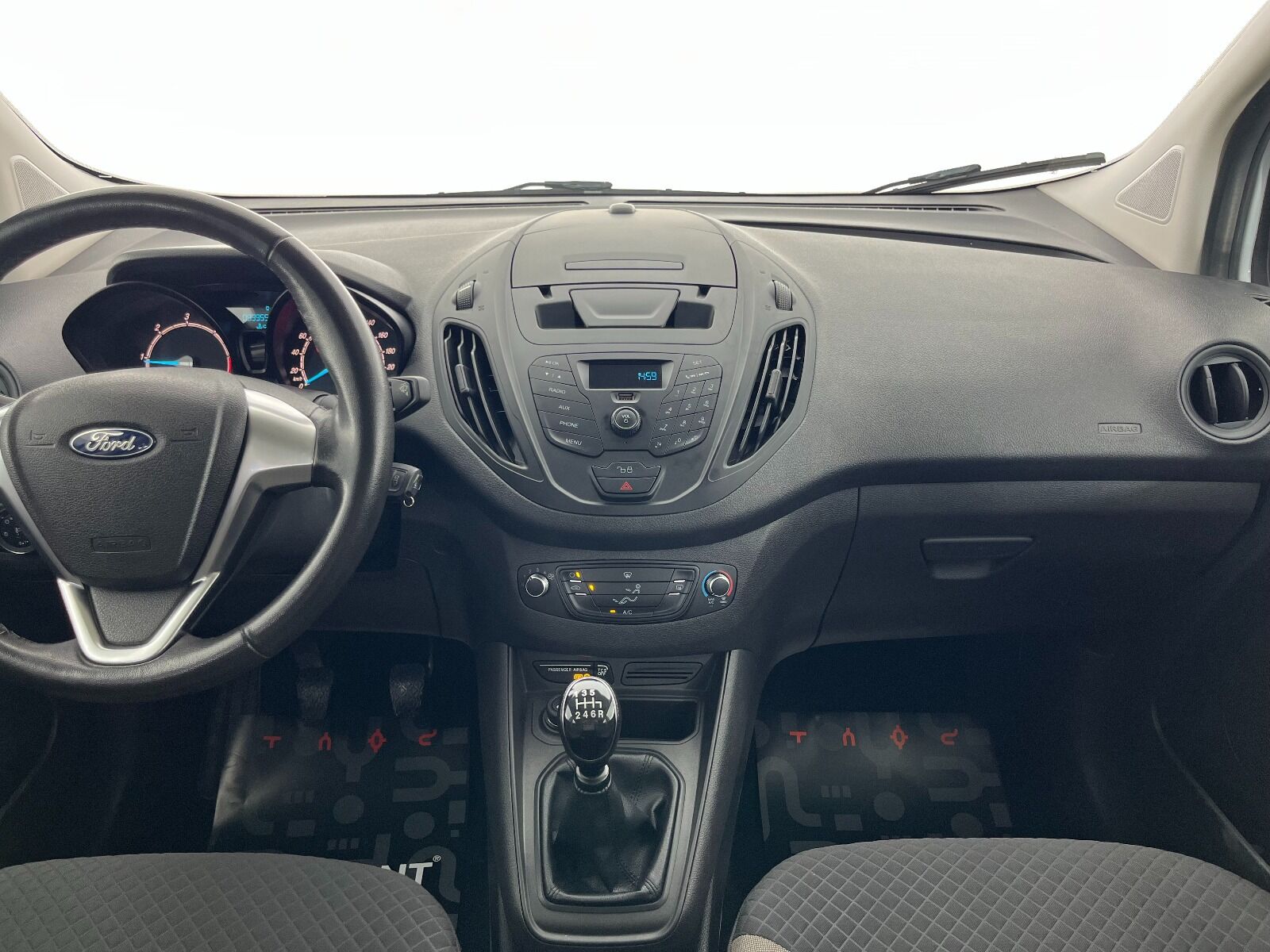 Ford Tourneo Courier 1.5 TDCI Deluxe - 2023 - Detay