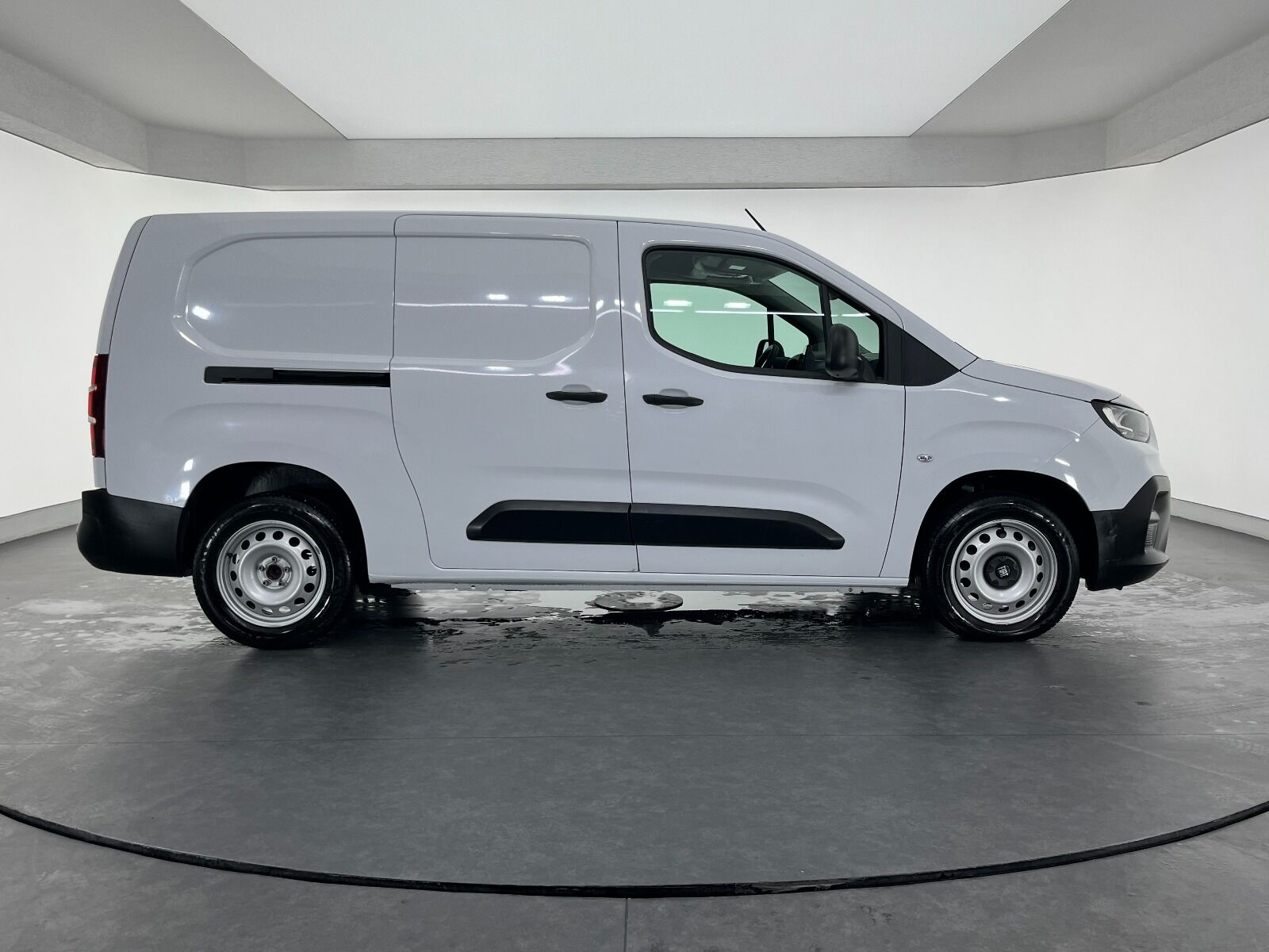 Fiat Doblo Cargo 1.5 BlueHDİ Maxi - 2024 - Detay