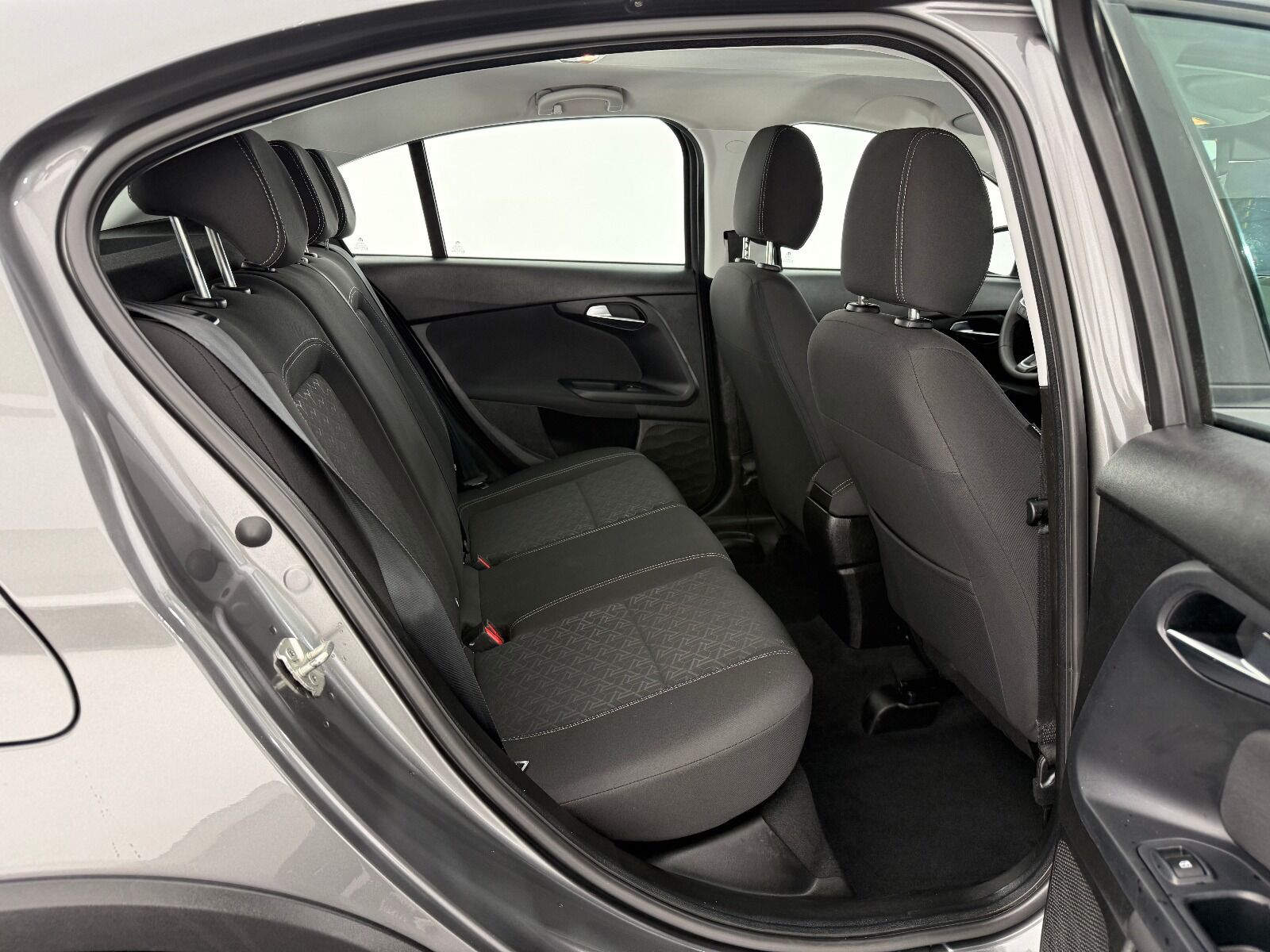 Fiat Egea Cross 1.6 Multijet Urban TRCTN+ GSR DCT - 2025 - Detay