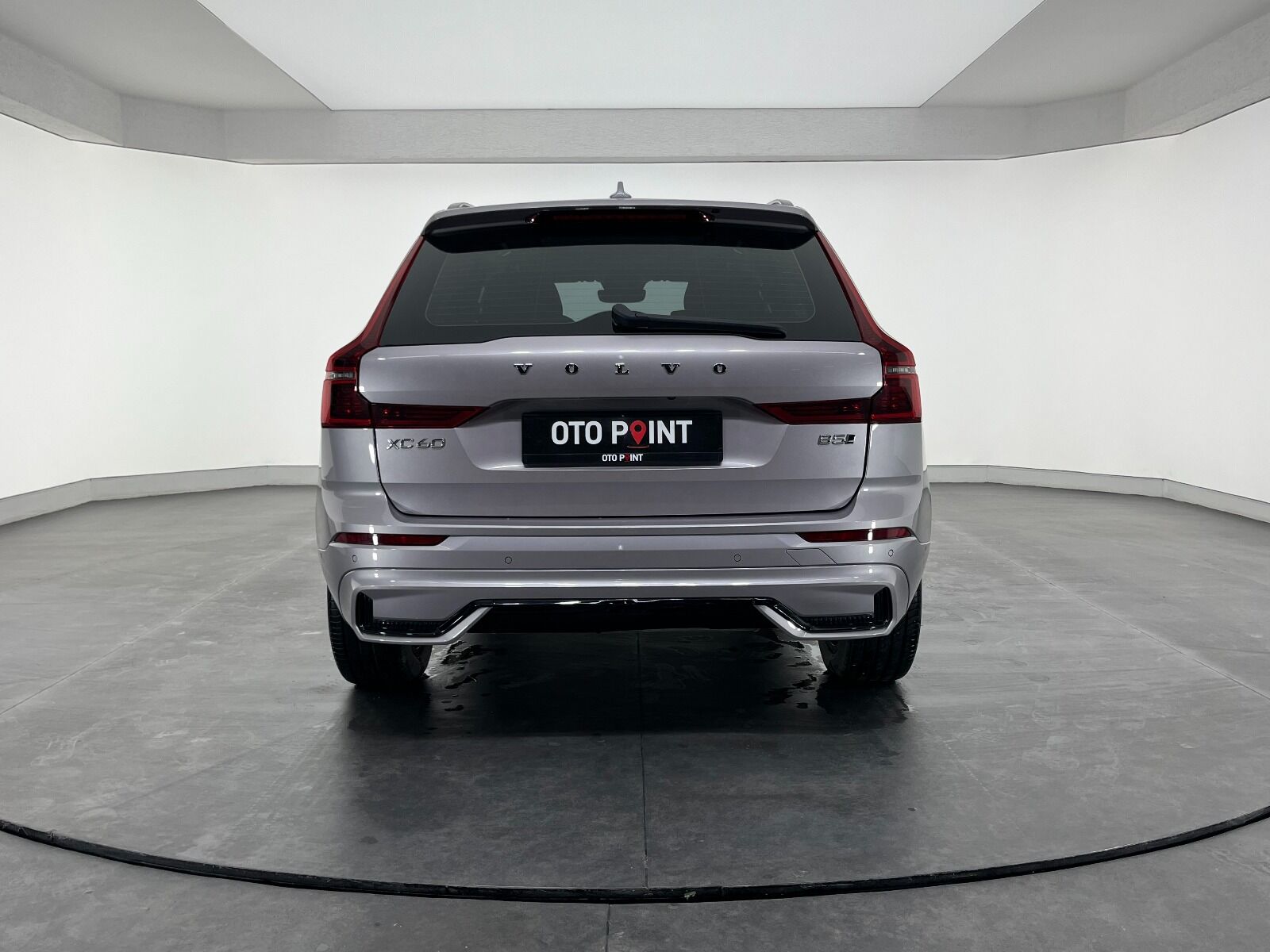 Volvo XC60 2.0 B5 Mild Hybrid Plus Dark AWD - 2025 - Detay