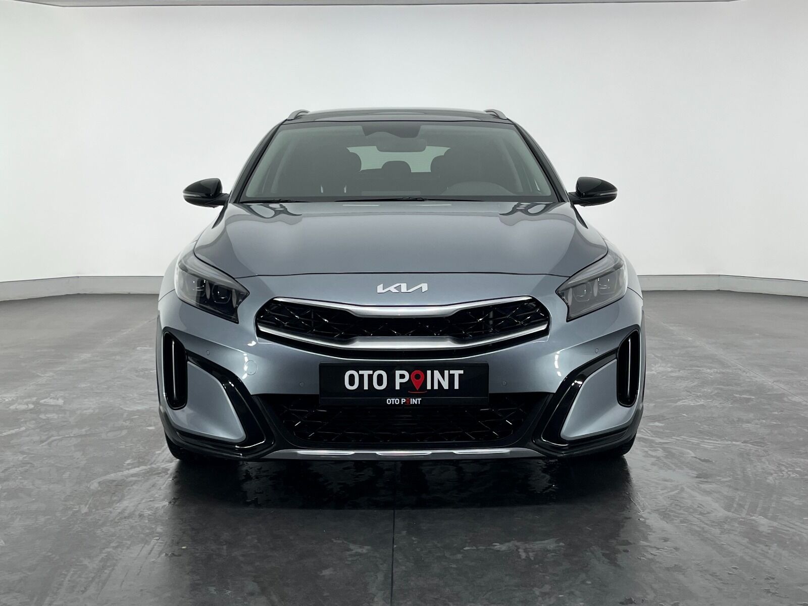 Kia XCeed 1.5 T-GDI Elegance Plus - 2024