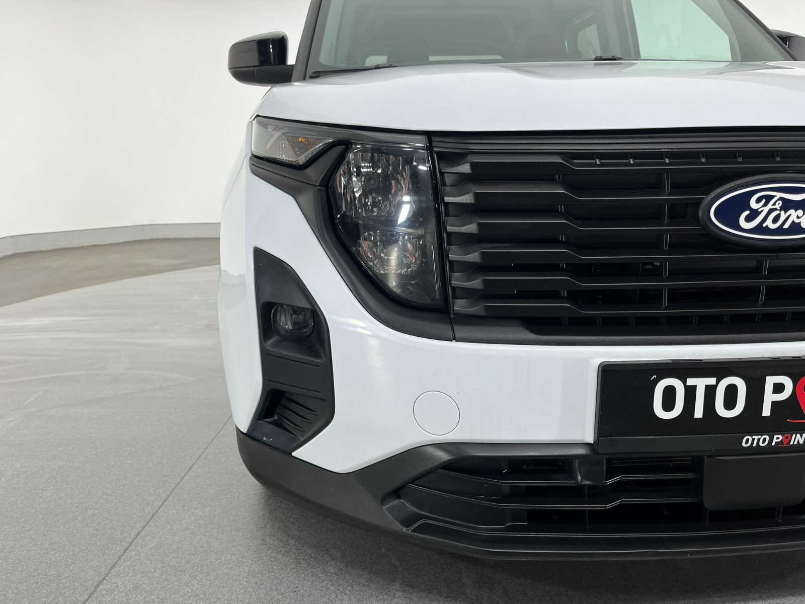 Ford Tourneo Courier Kombi 1.5 EcoBlue Deluxe - 2024 - Detay