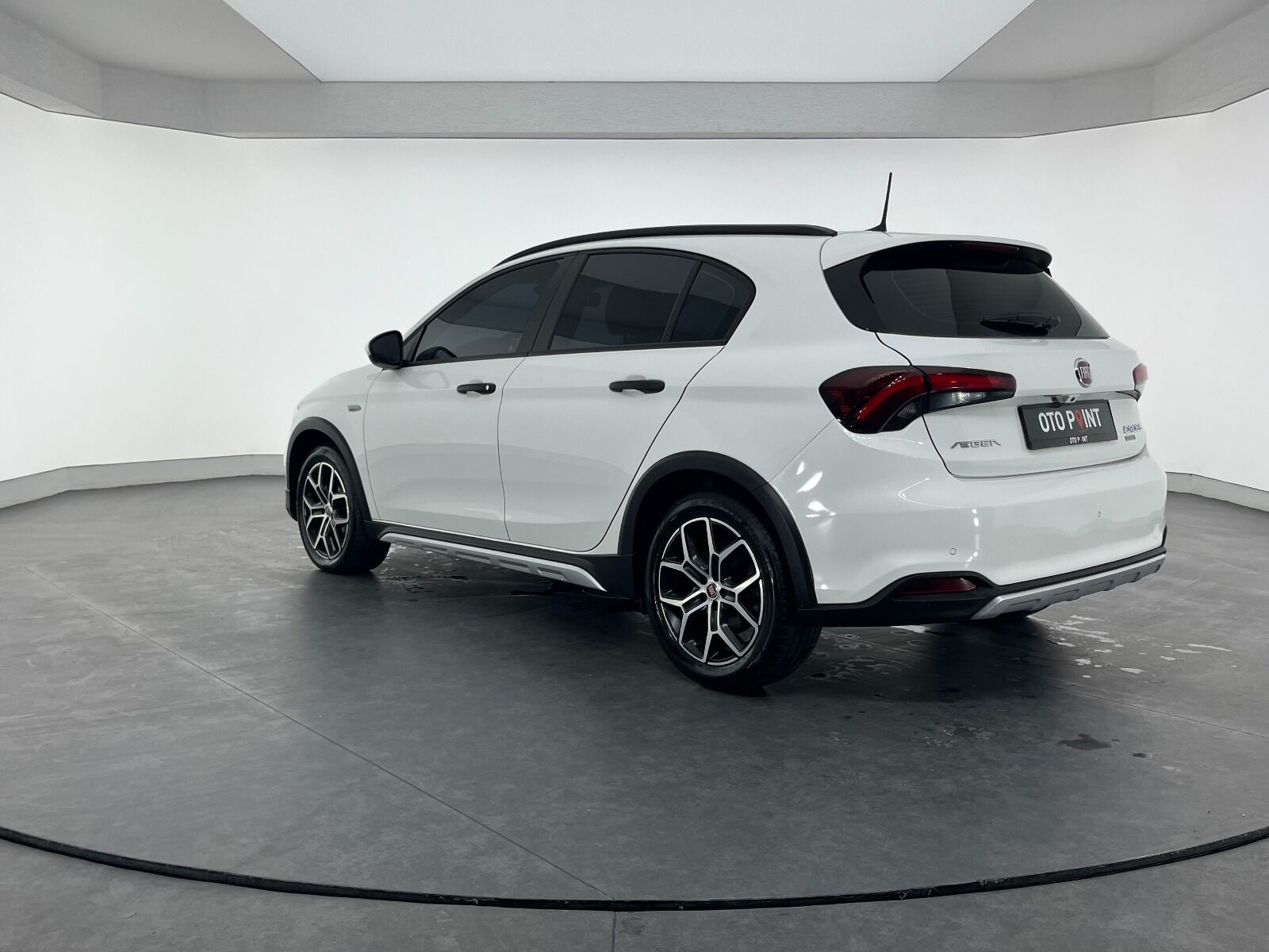Fiat Egea Cross 1.6 MultiJet Urban GSR Traction+ DCT - 2024 - Detay