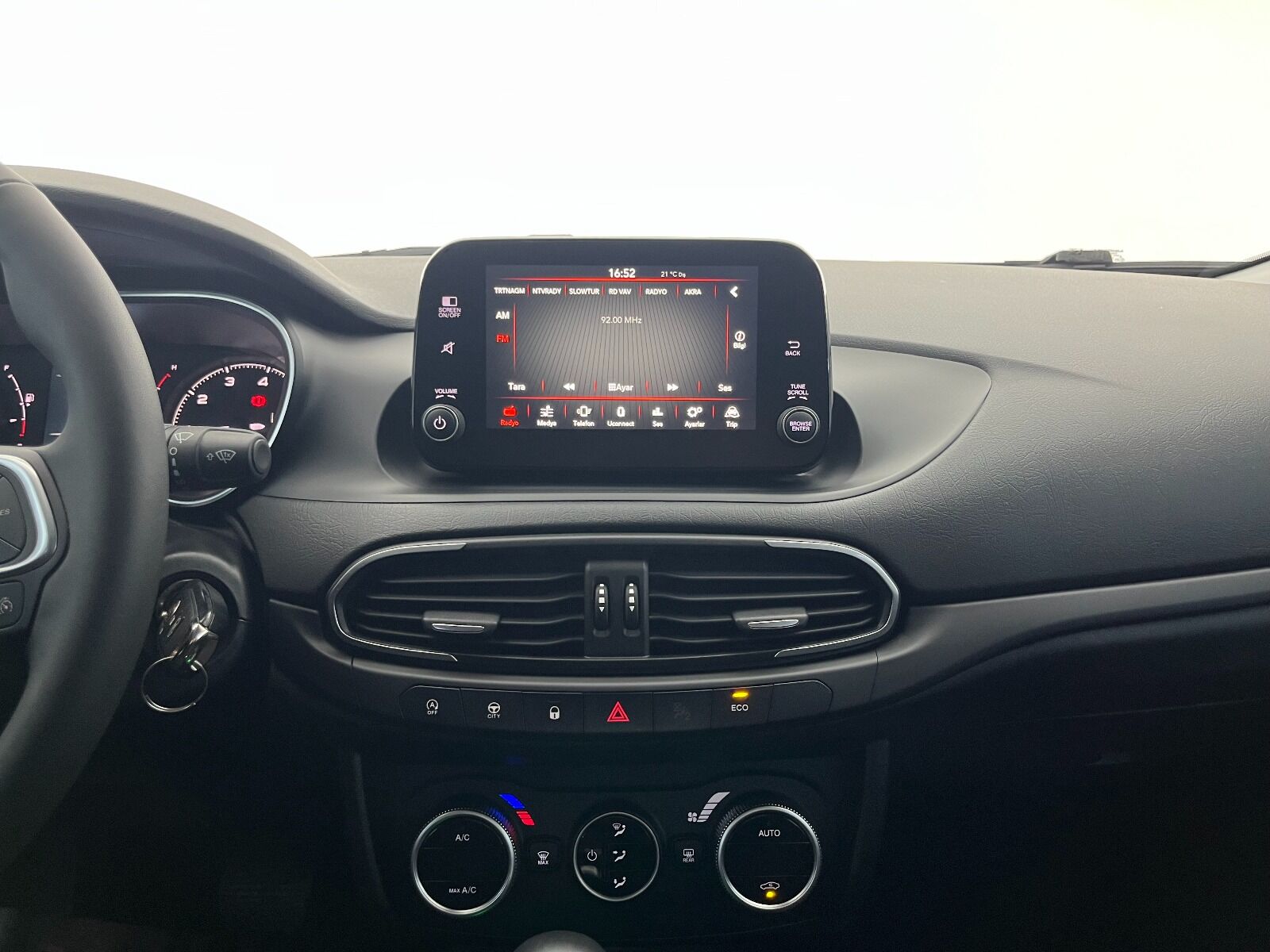 Fiat Egea Cross 1.6 MultiJet Urban GSR Traction+ DCT - 2024 - Detay