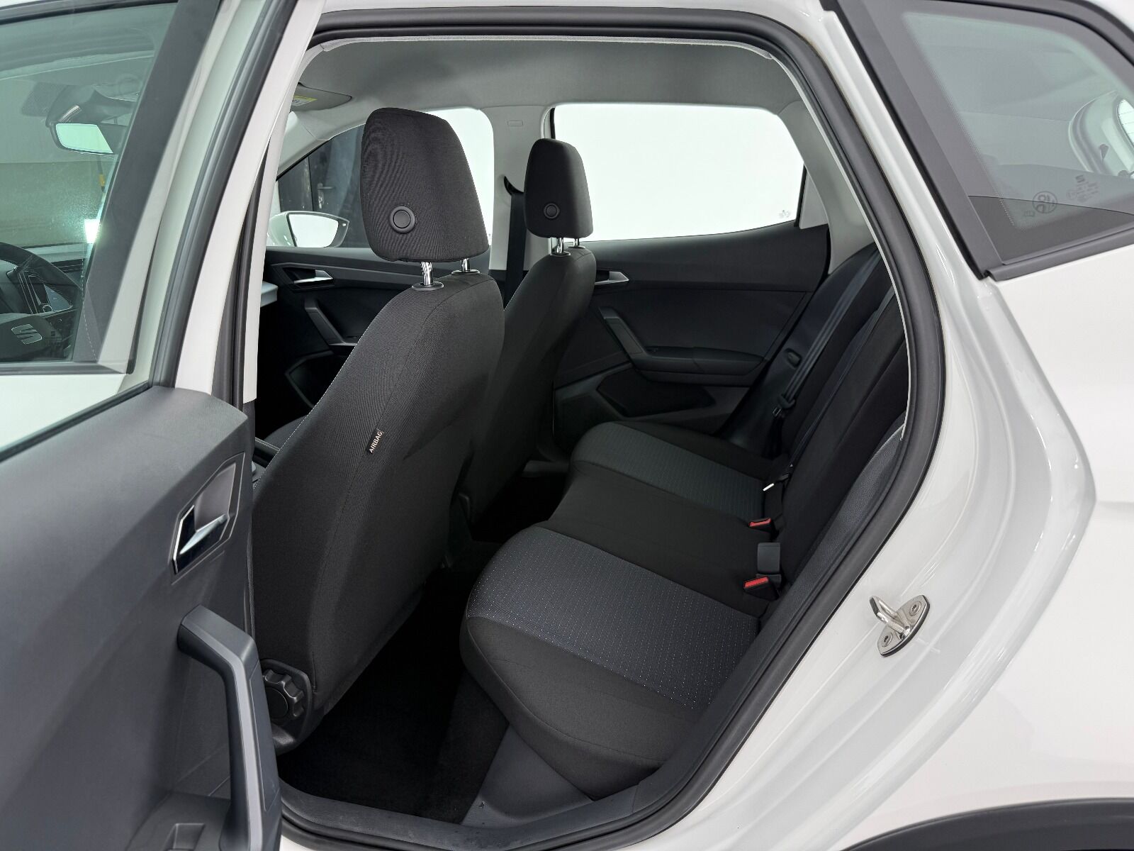 Seat Arona 1.0 EcoTSI Style - 2024 - Detay