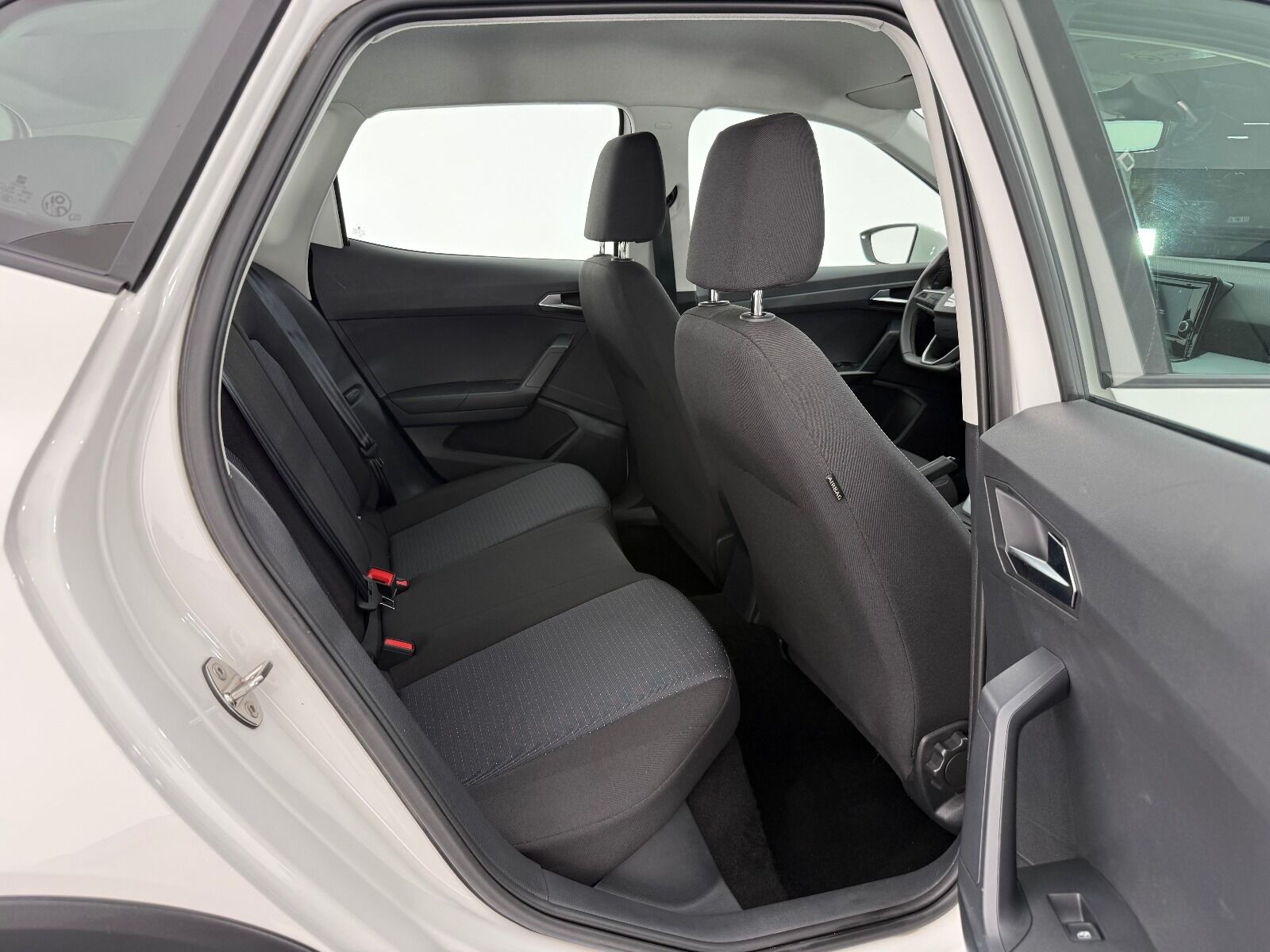 Seat Arona 1.0 EcoTSI Style - 2024 - Detay