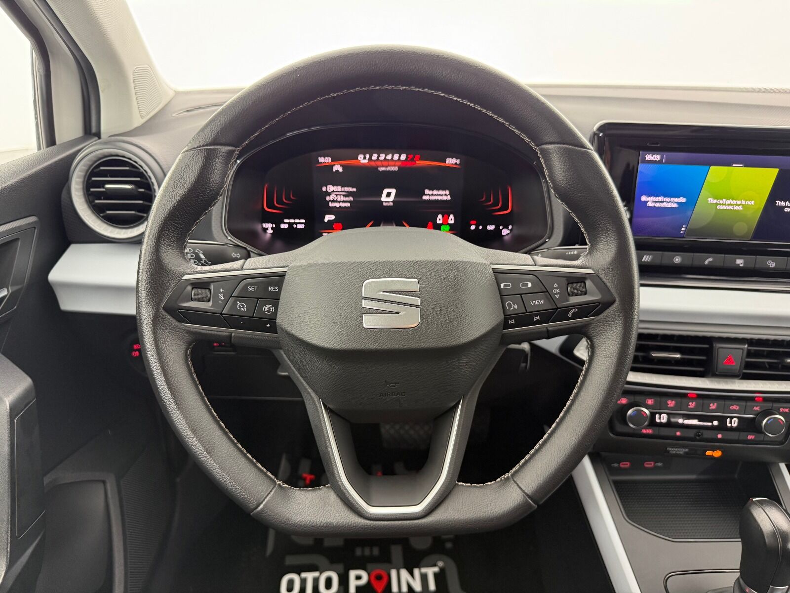 Seat Arona 1.0 EcoTSI Style - 2024 - Detay