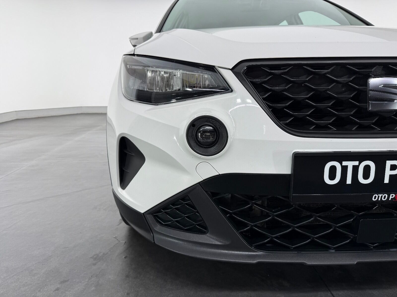 Seat Arona 1.0 EcoTSI Style - 2024 - Detay