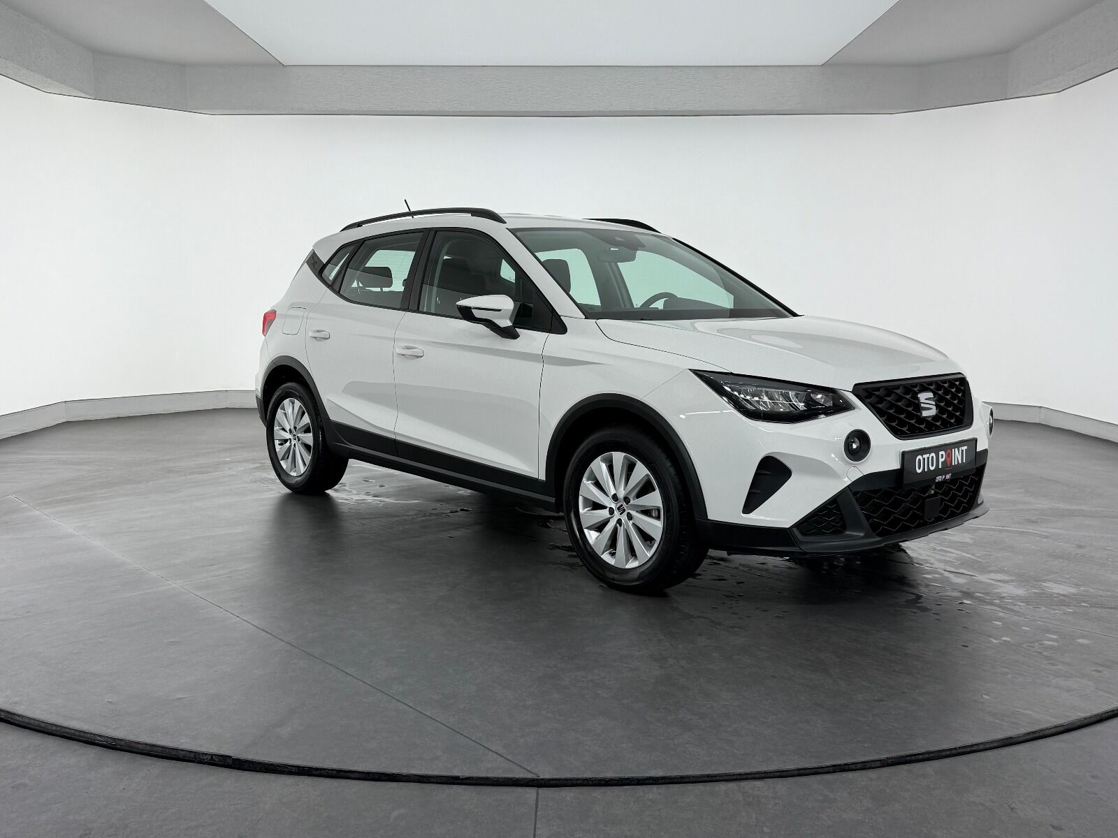 Seat Arona 1.0 EcoTSI Style - 2024 - Detay