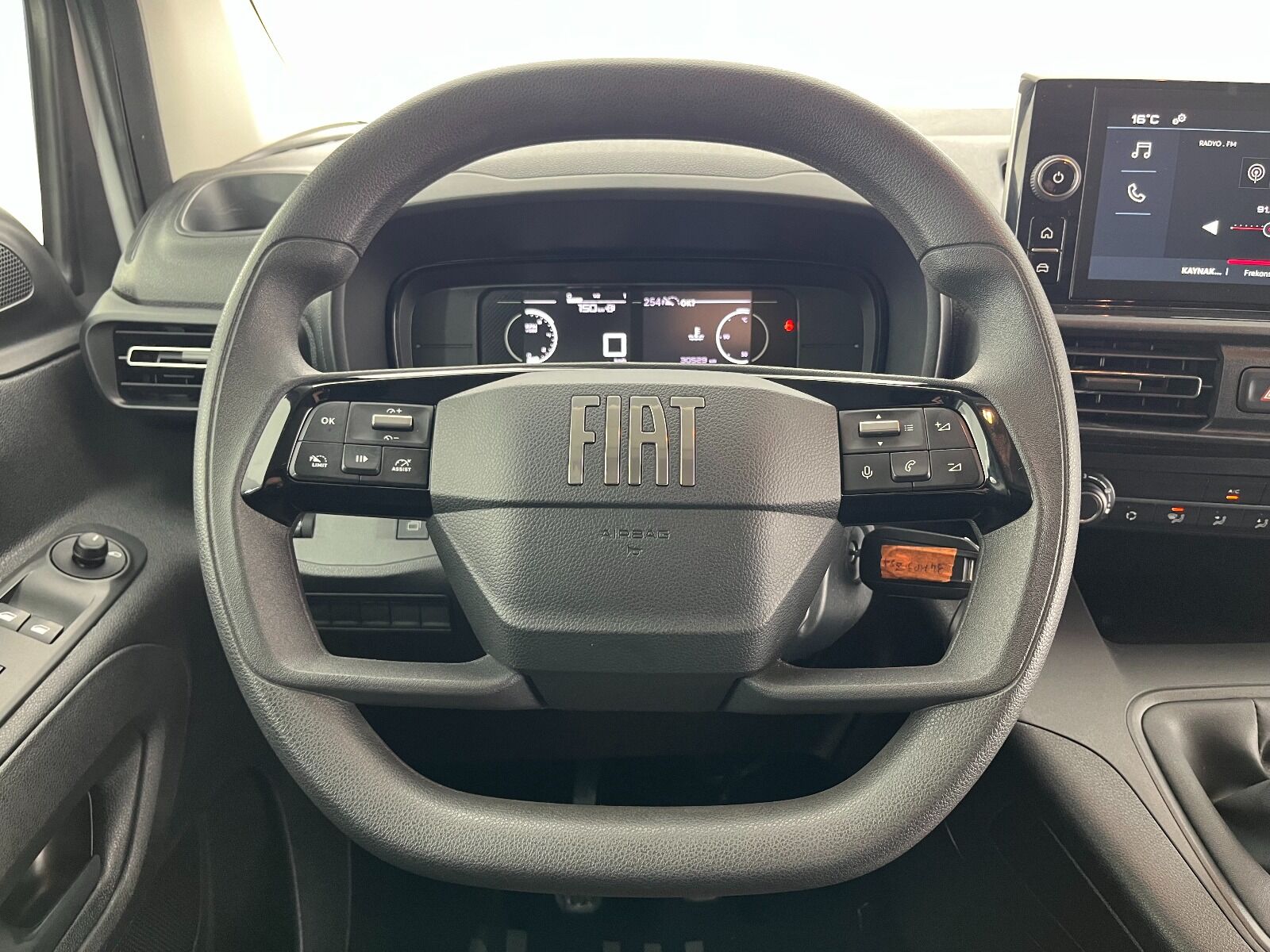 Fiat Doblo Cargo 1.5 BlueHDİ Maxi - 2024 - Detay