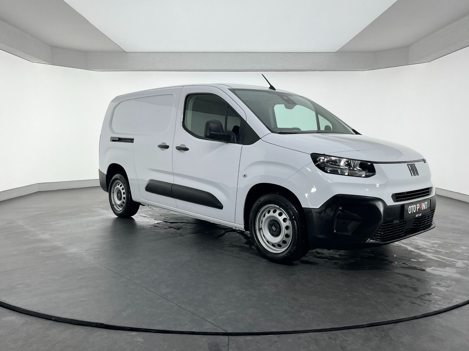 Fiat Doblo Cargo 1.5 BlueHDİ Maxi - 2024 - Detay