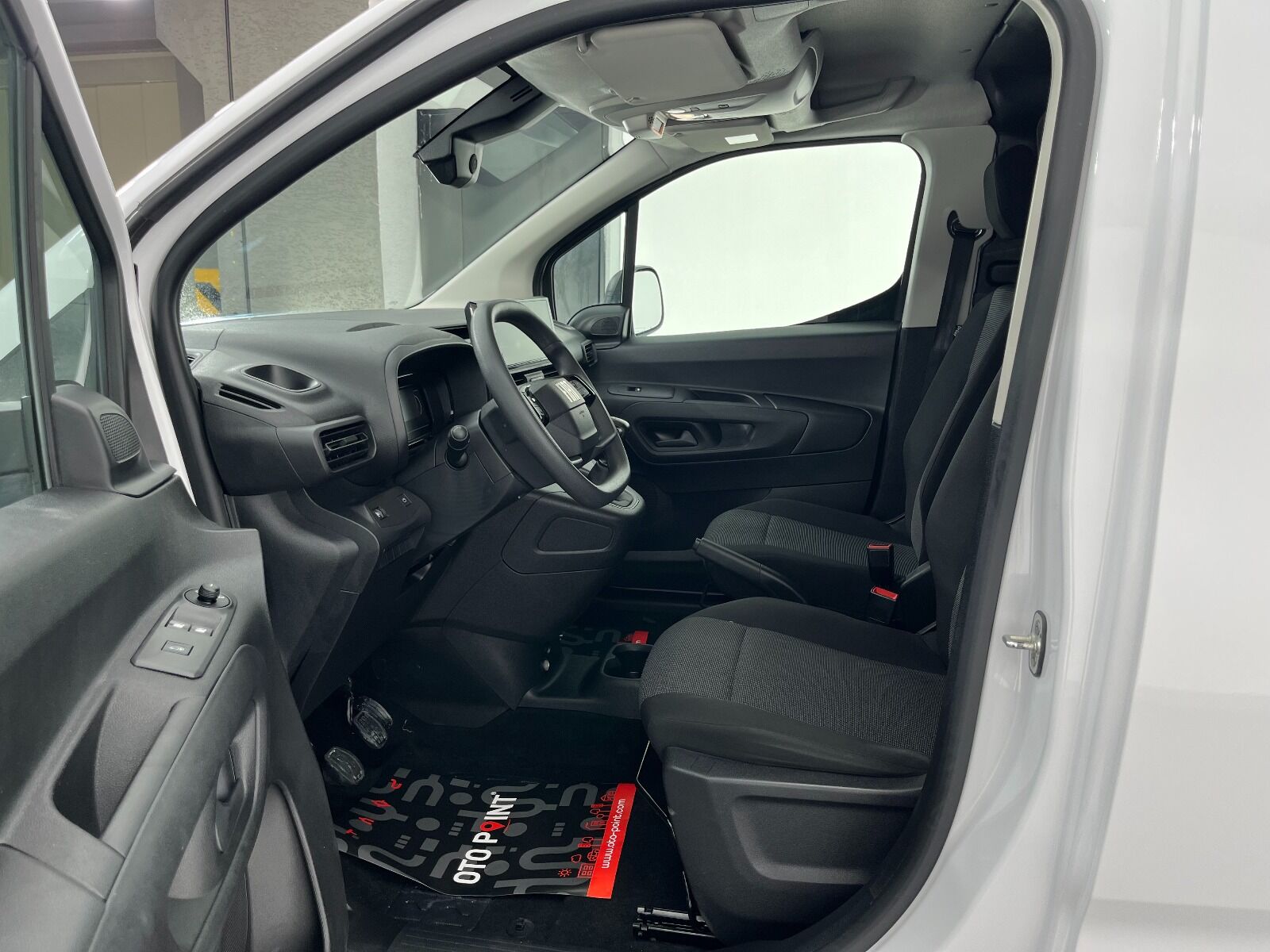 Fiat Doblo Cargo 1.5 BlueHDİ Maxi - 2024 - Detay