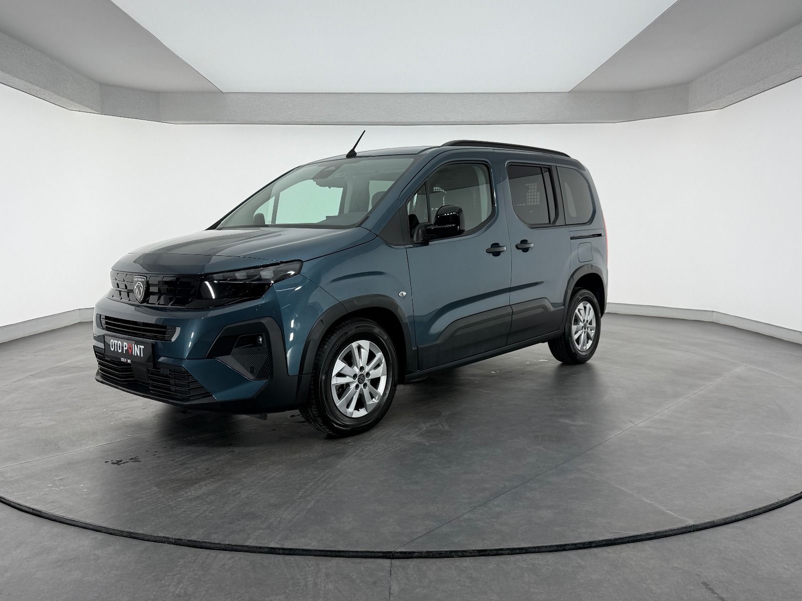 Peugeot Rifter 1.5 BlueHDI Allure EAT8 - 2026 - Detay
