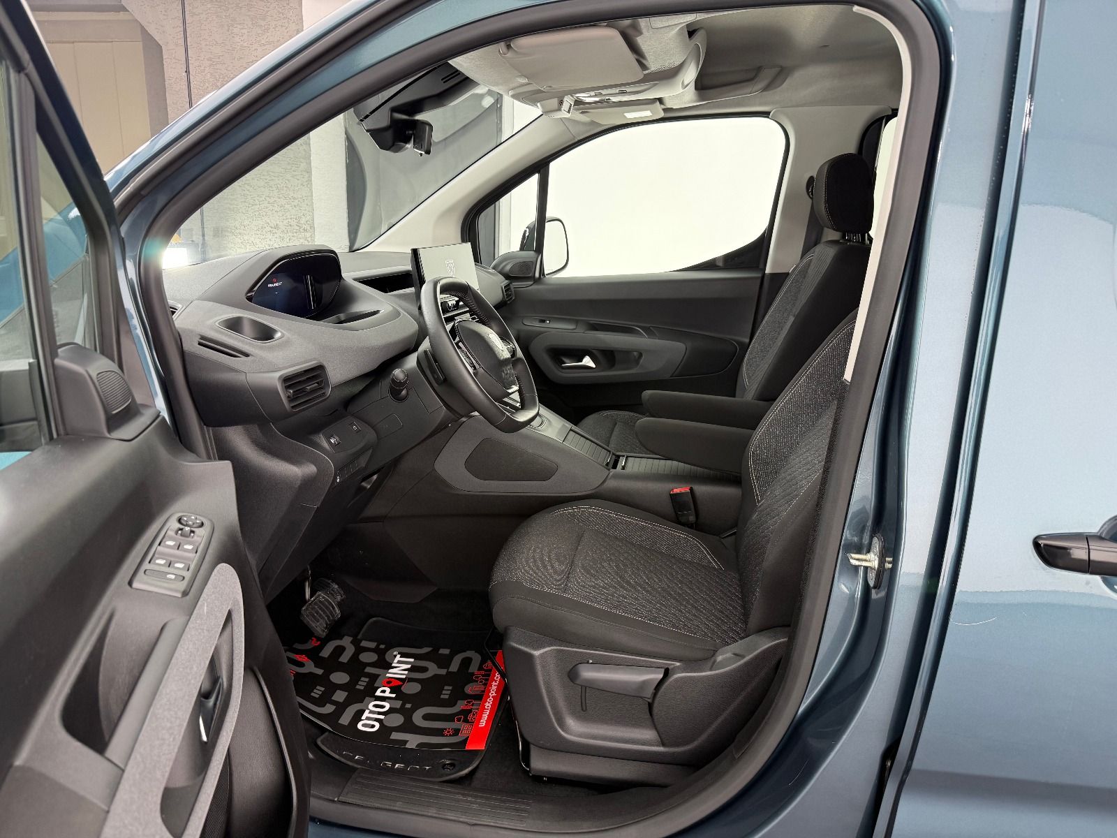 Peugeot Rifter 1.5 BlueHDI Allure EAT8 - 2026 - Detay