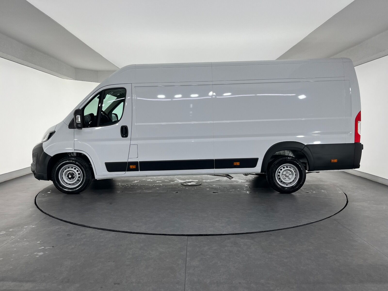 Fiat Ducato 2.2 MultiJet Maxi 15m3 S2 - 2025 - Detay