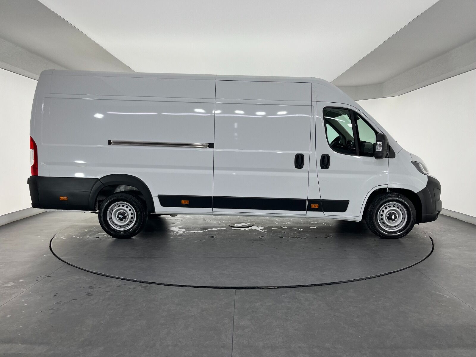Fiat Ducato 2.2 MultiJet Maxi 15m3 S2 - 2025 - Detay