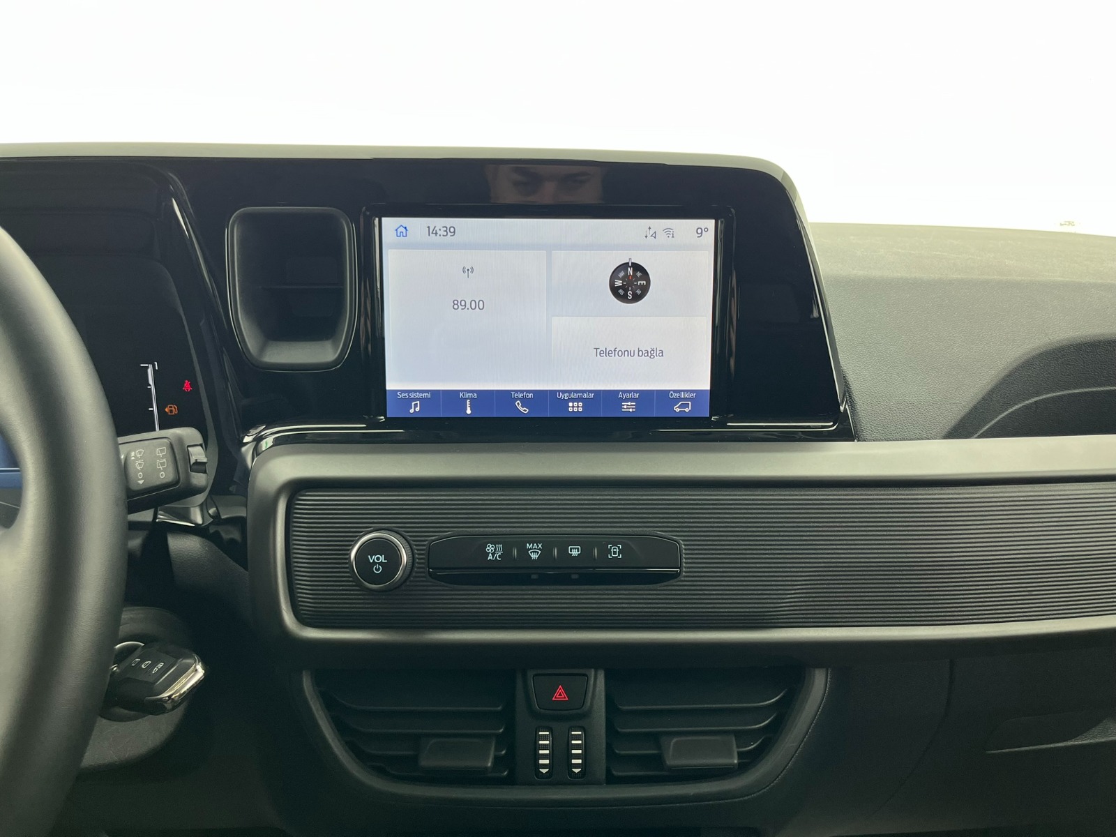 Ford Tourneo Courier Kombi 1.5 EcoBlue Deluxe - 2025 - Detay