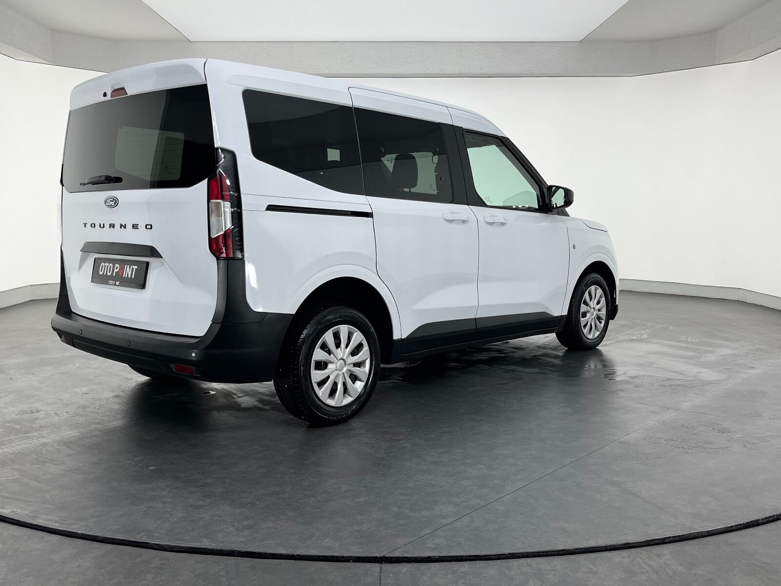 Ford Tourneo Courier Kombi 1.5 EcoBlue Deluxe - 2025 - Detay