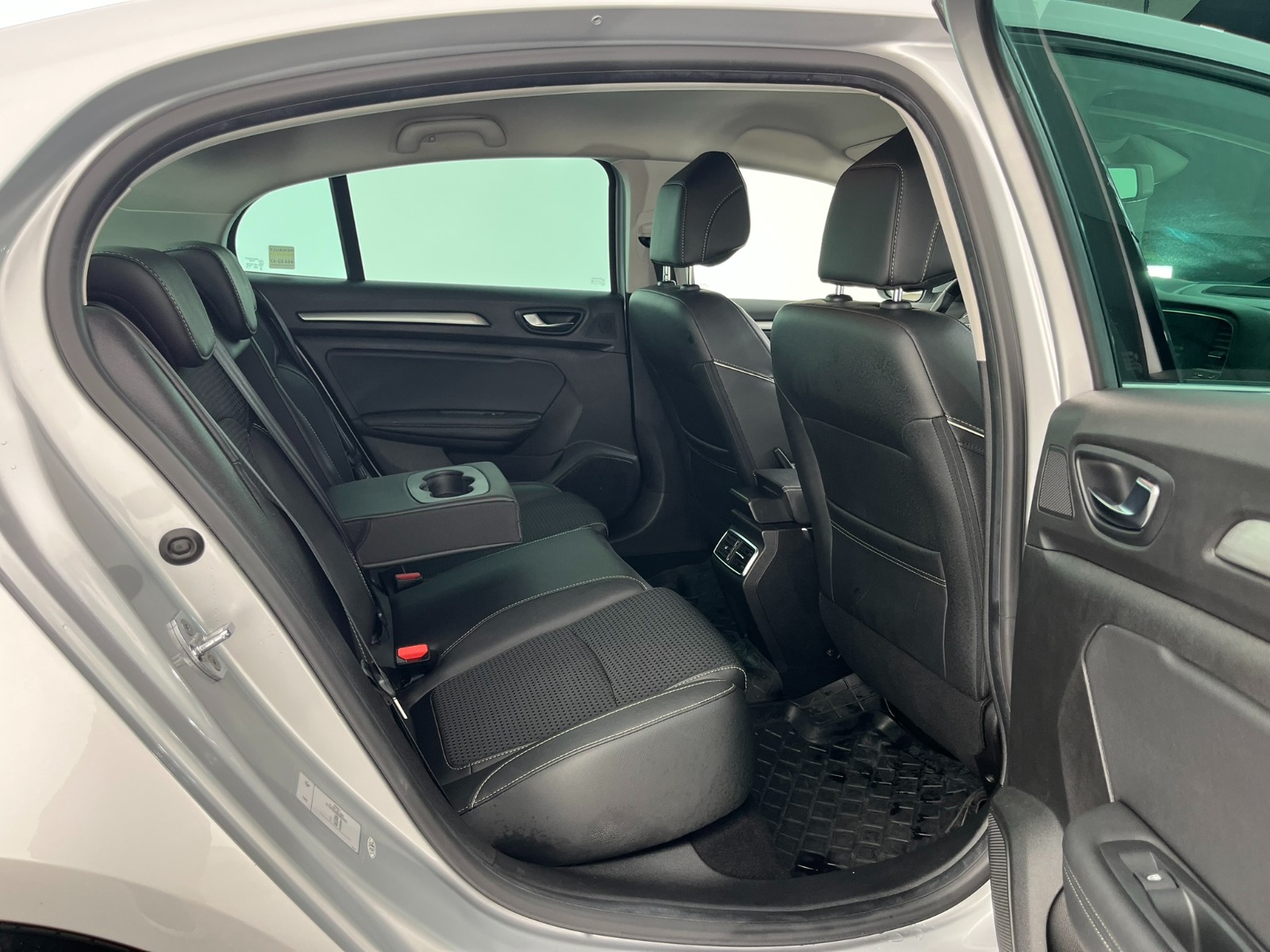 Renault Megane Sedan 1.5 Blue DCI Icon EDC - 2020 - Detay