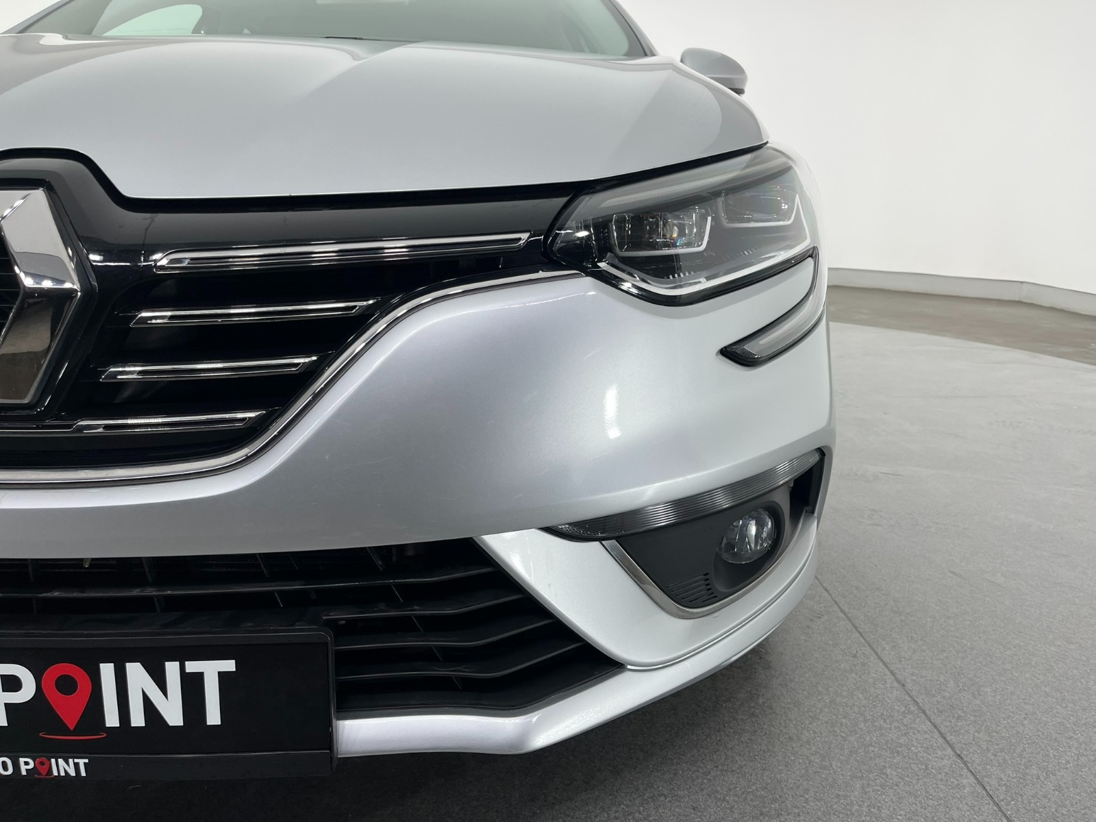 Renault Megane Sedan 1.5 Blue DCI Icon EDC - 2020 - Detay