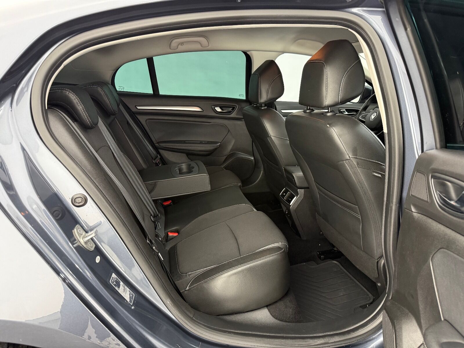 Renault Megane Sedan 1.5 BluedCi Icon EDC - 2024 - Detay