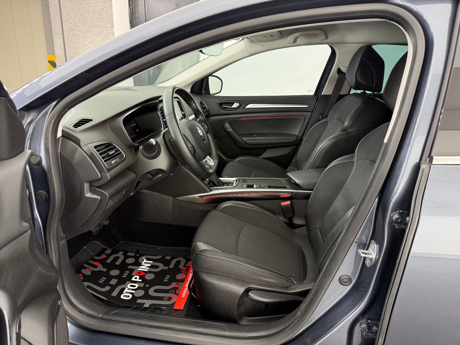 Renault Megane Sedan 1.5 BluedCi Icon EDC - 2024 - Detay
