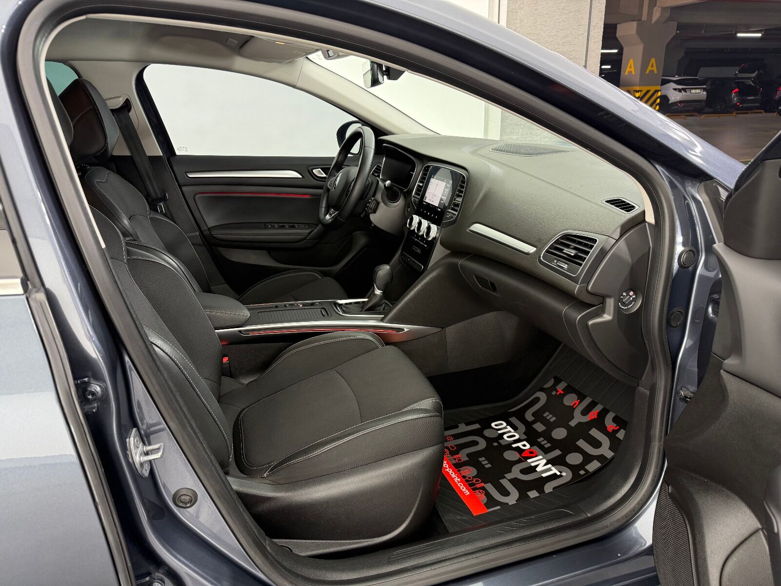 Renault Megane Sedan 1.5 BluedCi Icon EDC - 2024 - Detay