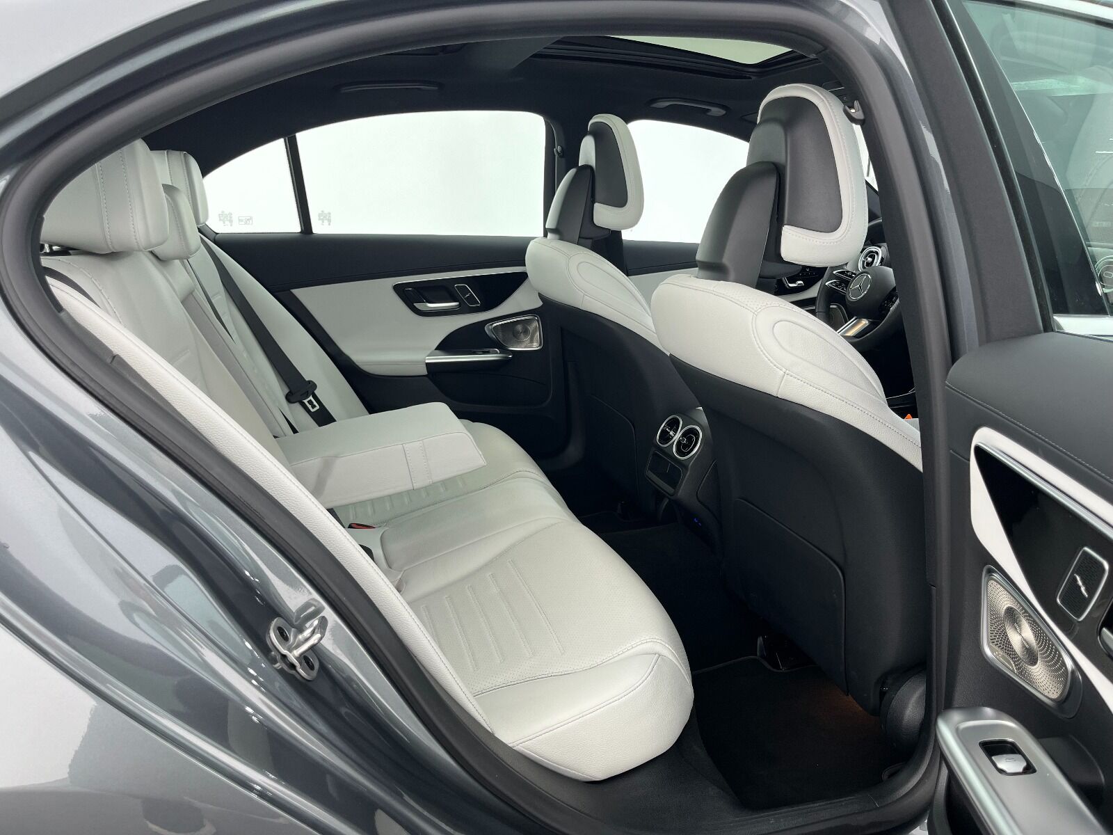 Mercedes-Benz C Serisi C 200 4Matic AMG 9G-Tronic - 2025 - Detay