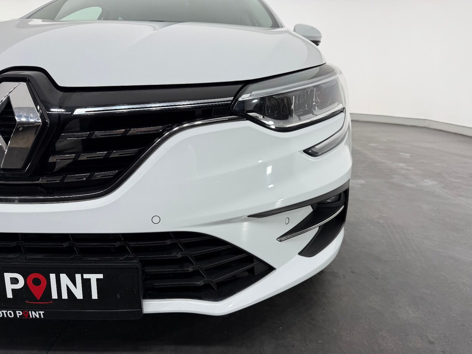 Renault Megane Sedan 1.3 TCe Icon EDC - 2025 - Detay