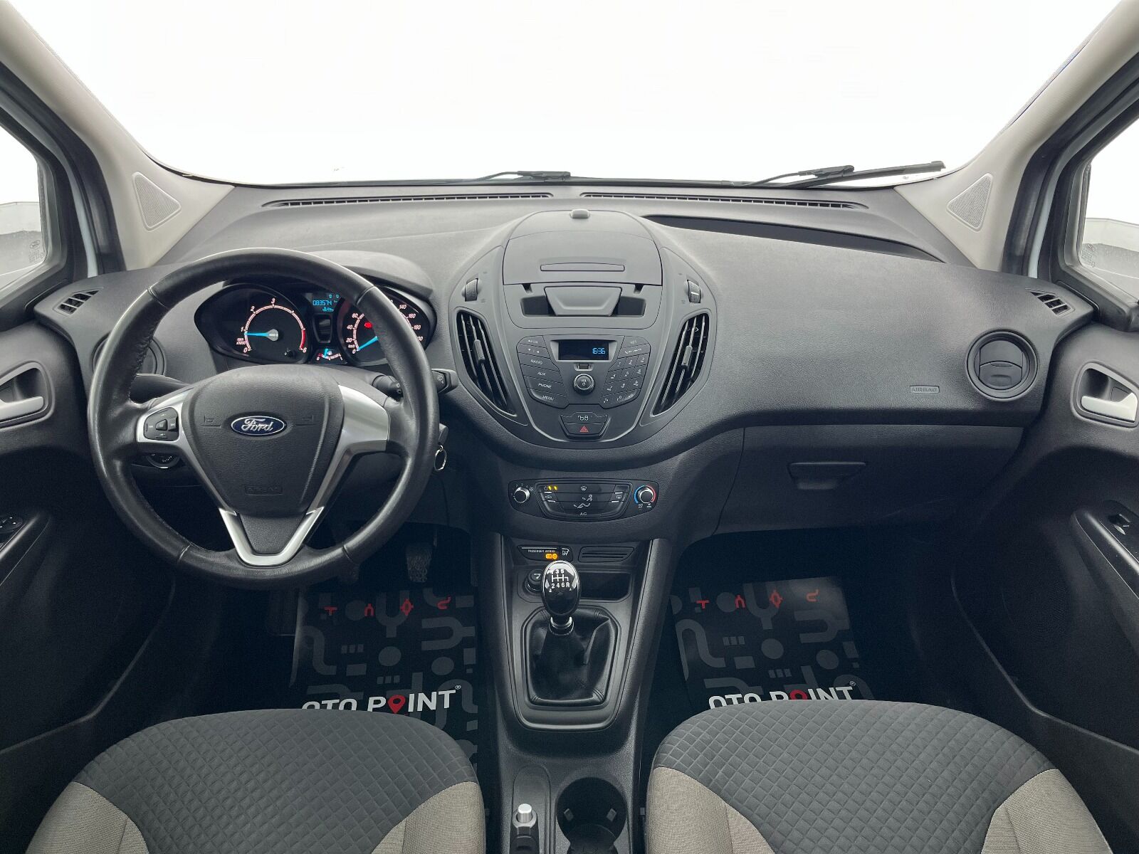 Ford Tourneo Courier Kombi 1.5 TDCI Deluxe - 2023 - Detay