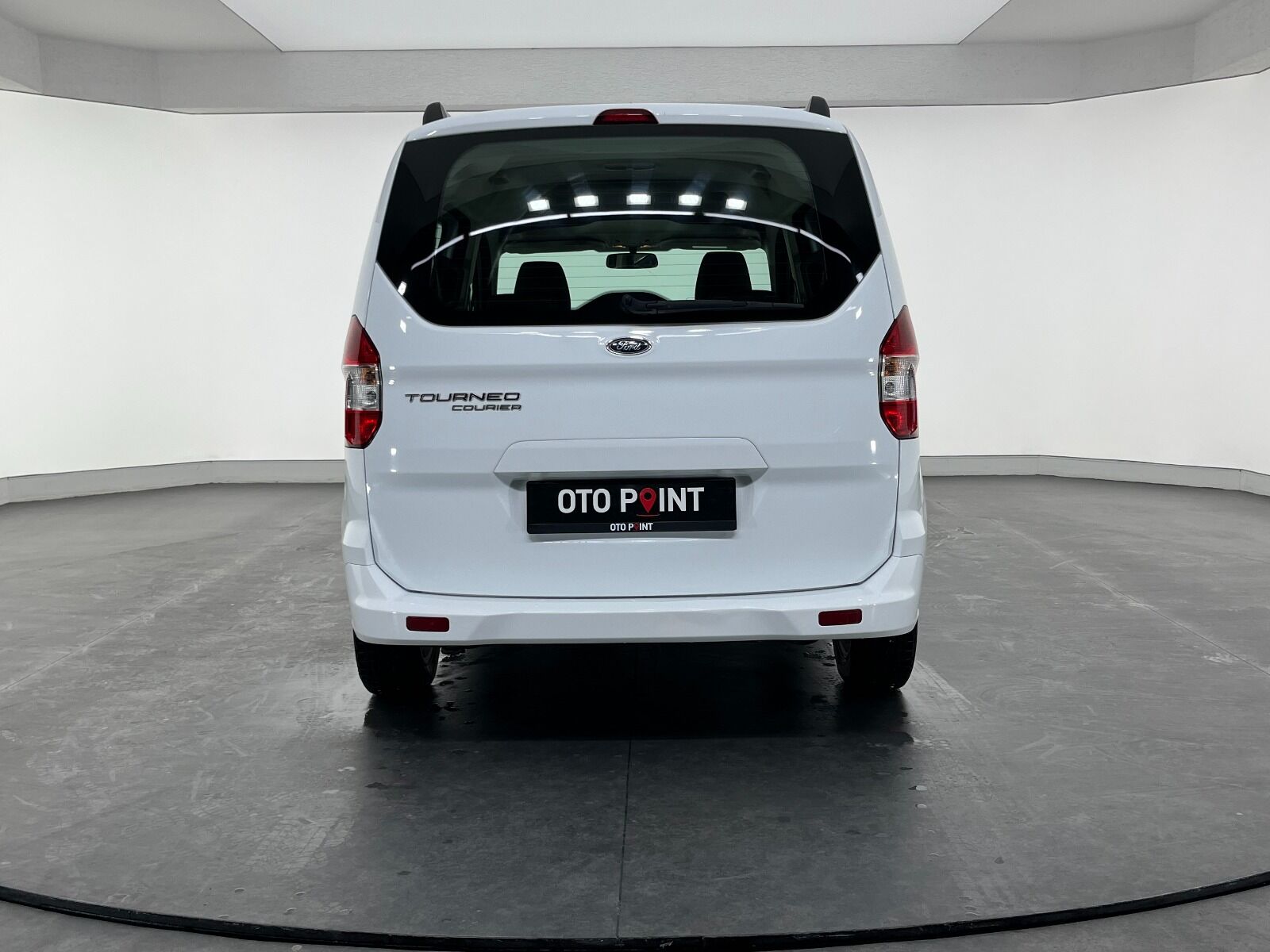 Ford Tourneo Courier Kombi 1.5 TDCI Deluxe - 2023 - Detay