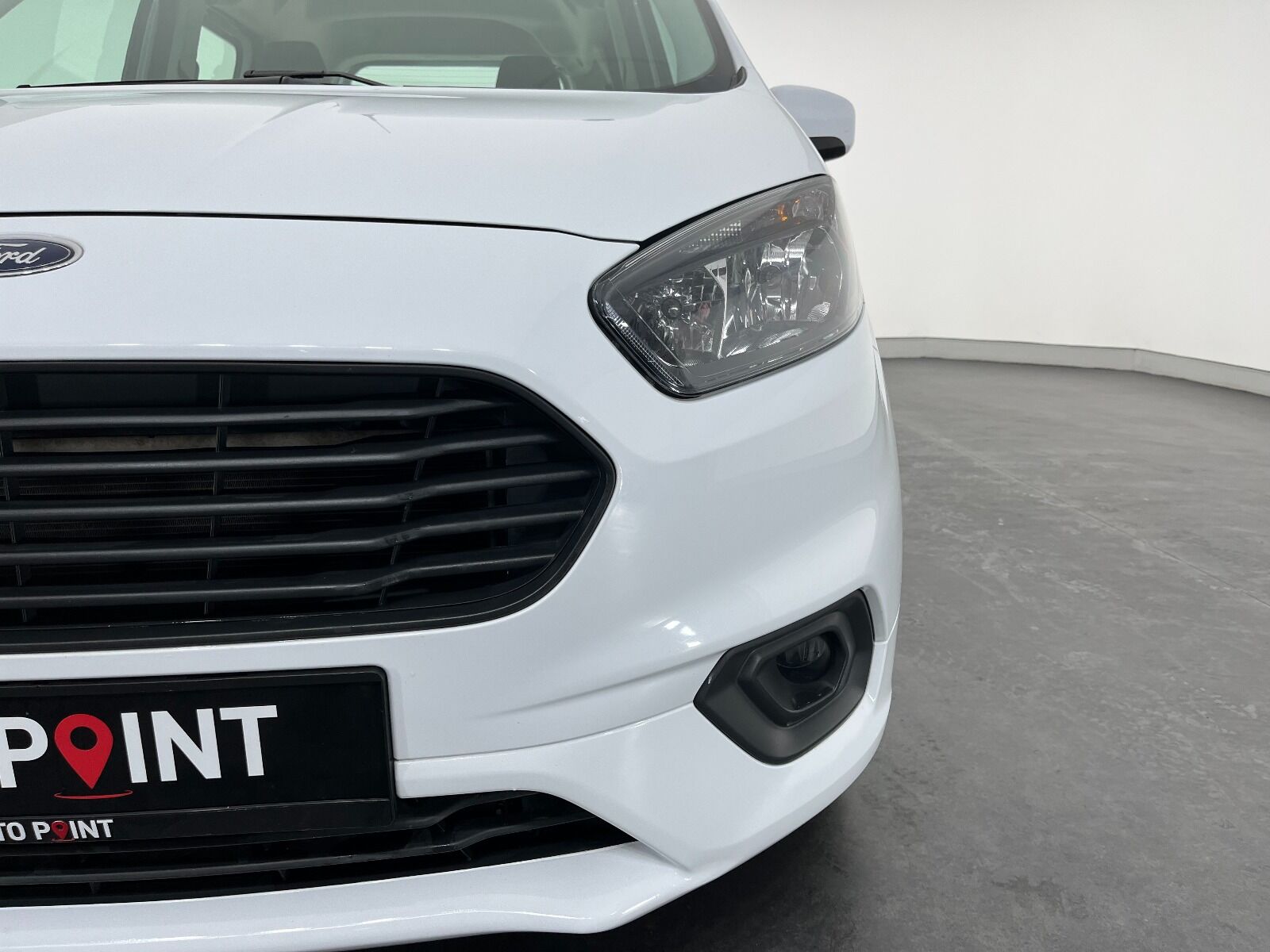 Ford Tourneo Courier Kombi 1.5 TDCI Deluxe - 2023 - Detay