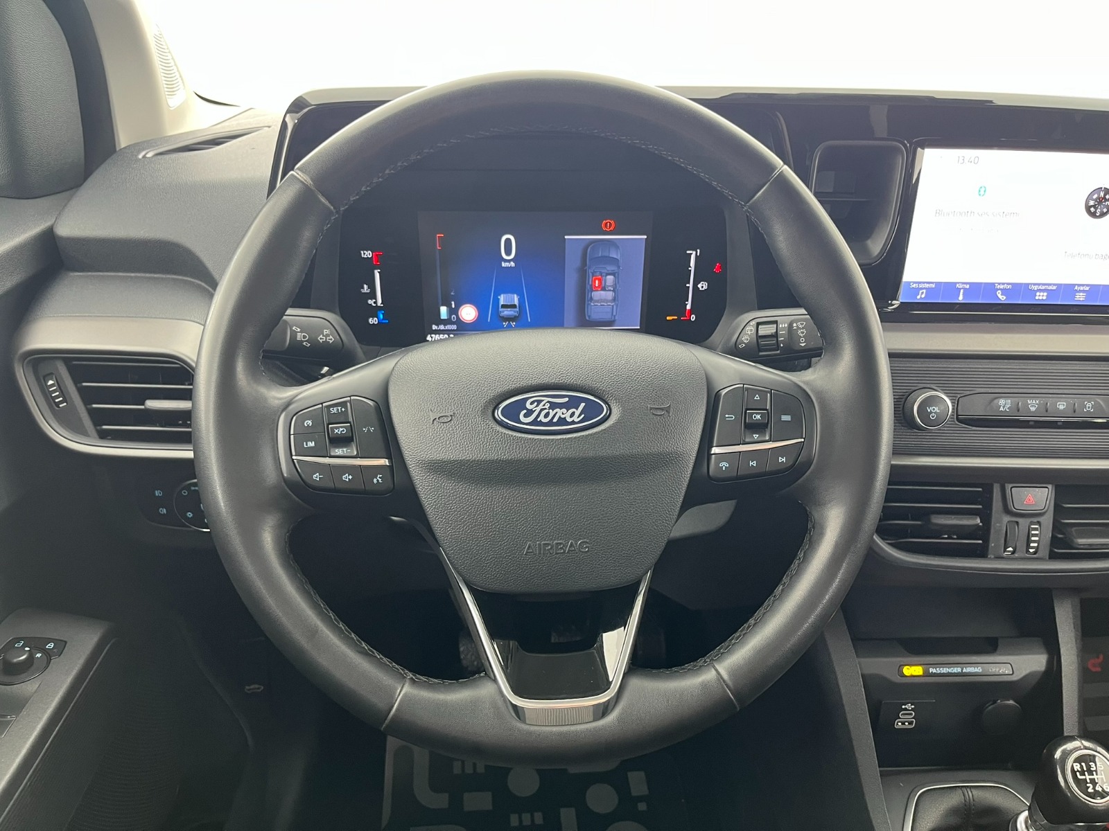 Ford Tourneo Courier Kombi 1.5 EcoBlue Deluxe - 2024 - Detay