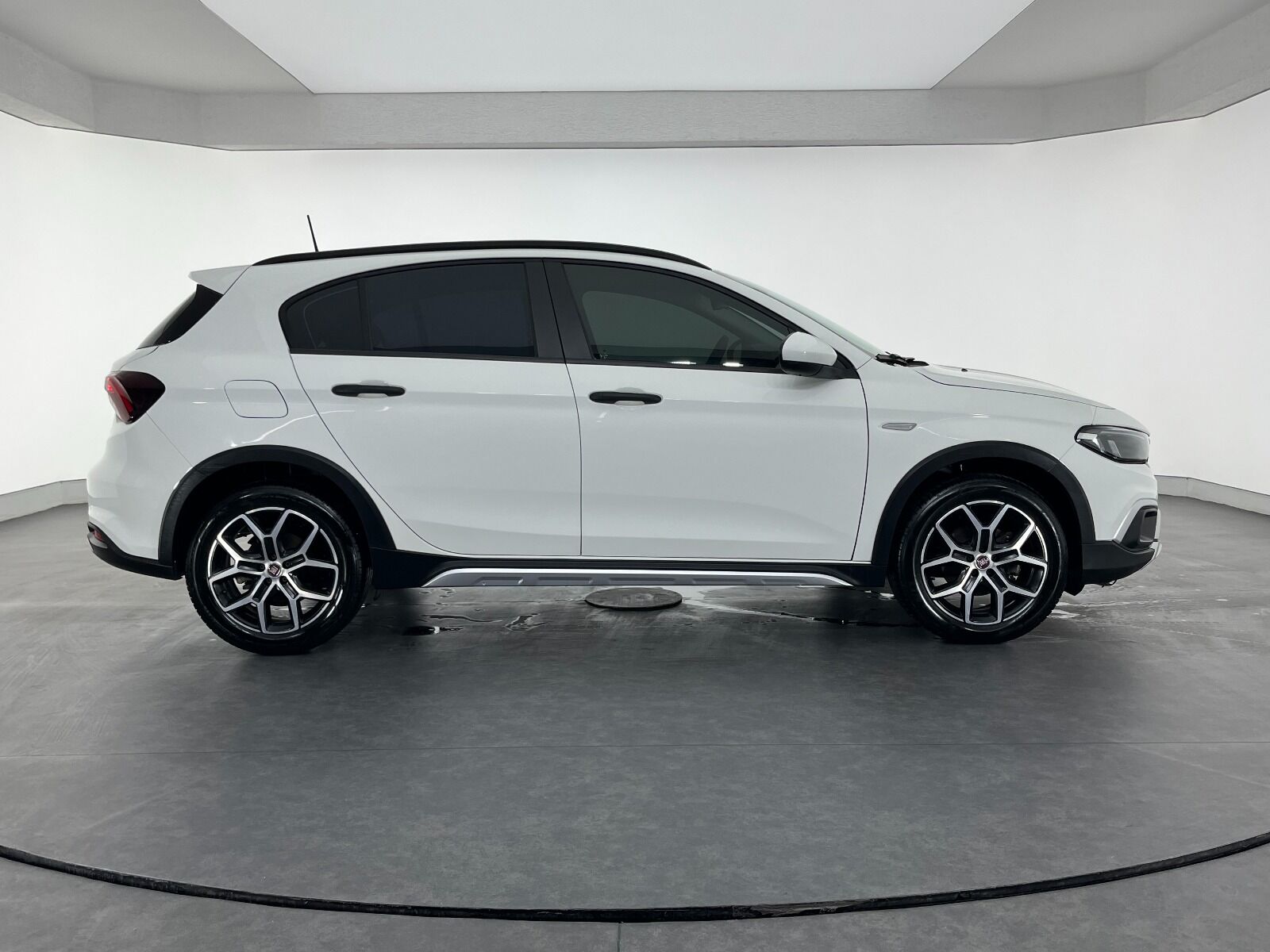 Fiat Egea Cross 1.6 MultiJet Urban GSR Traction+ DCT - 2024 - Detay