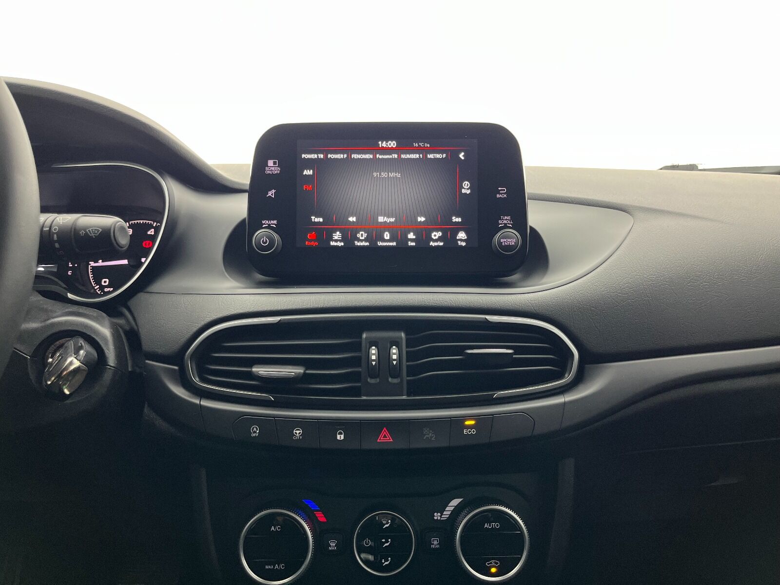 Fiat Egea Cross 1.6 MultiJet Urban GSR Traction+ DCT - 2024 - Detay