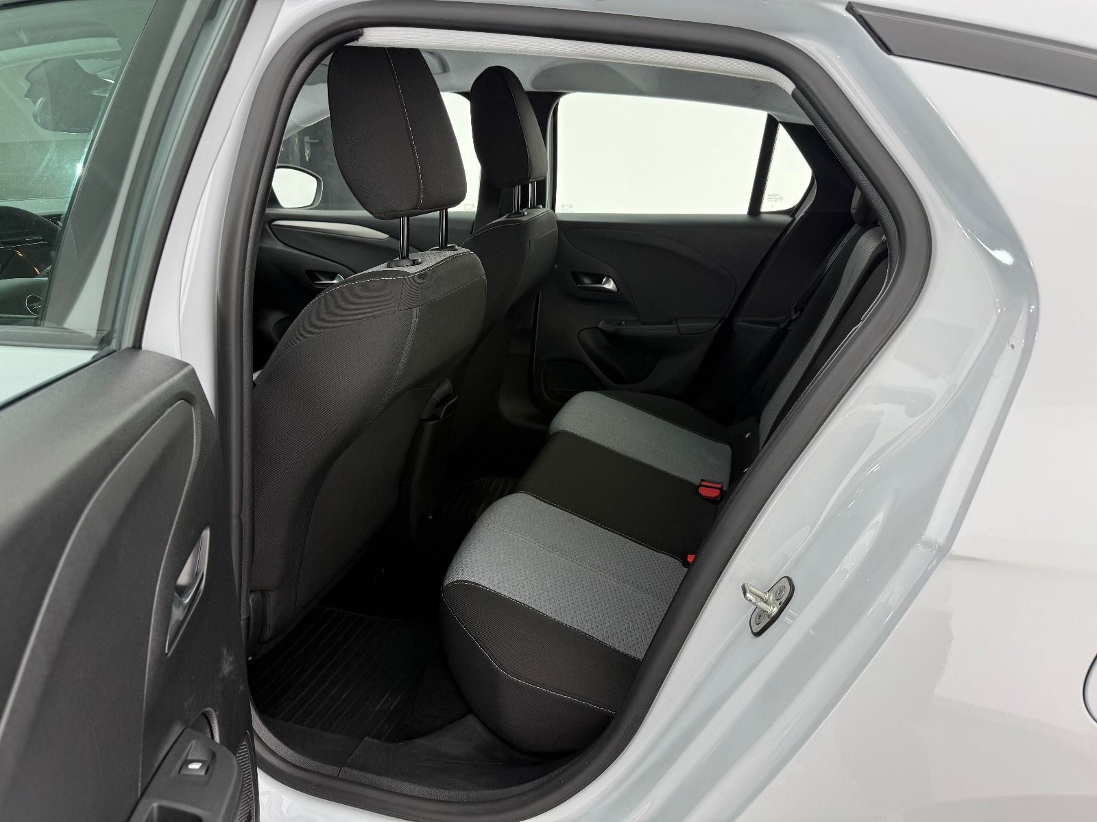 Opel Corsa 1.2 T Edition AT8 - 2025 - Detay