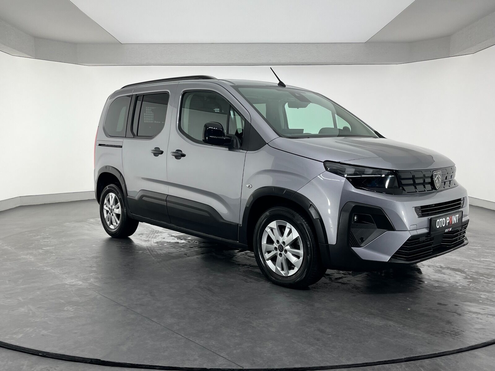 Peugeot Rifter Combi 1.5 BlueHDI Allure EAT8 - 2025 - Detay