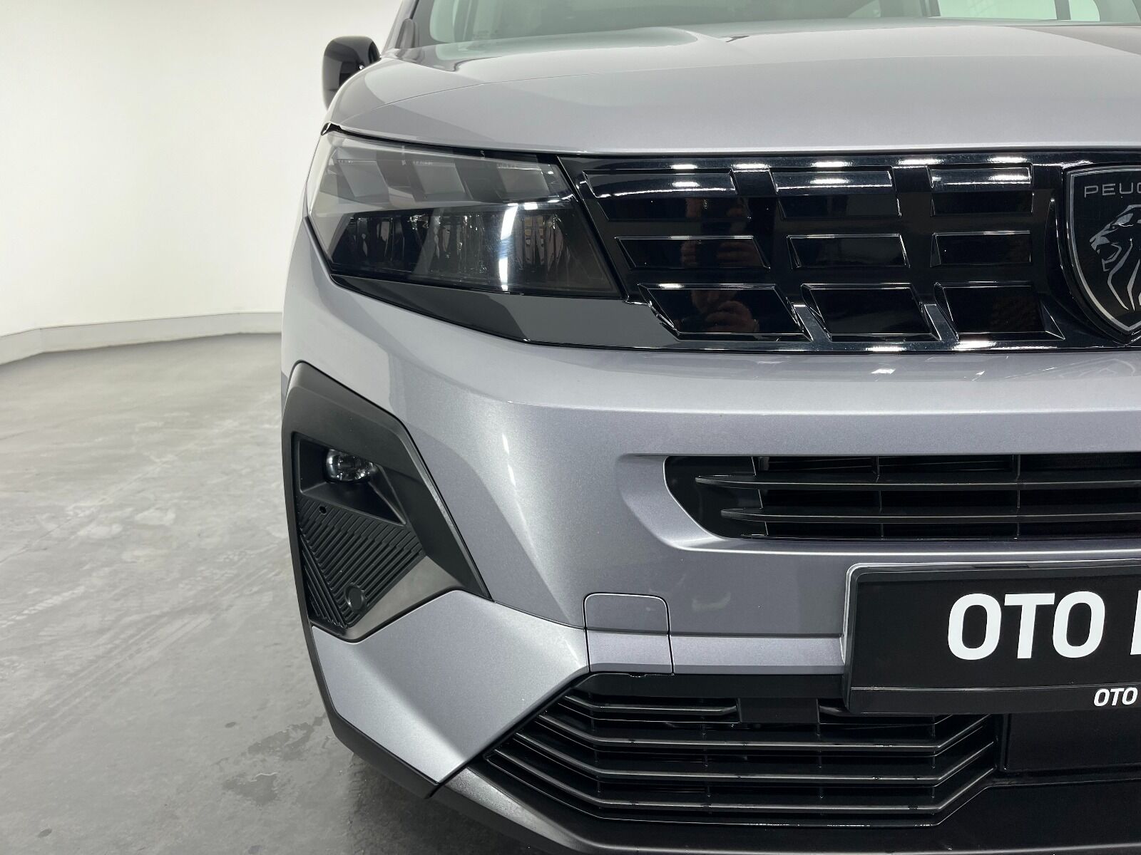 Peugeot Rifter Combi 1.5 BlueHDI Allure EAT8 - 2025 - Detay