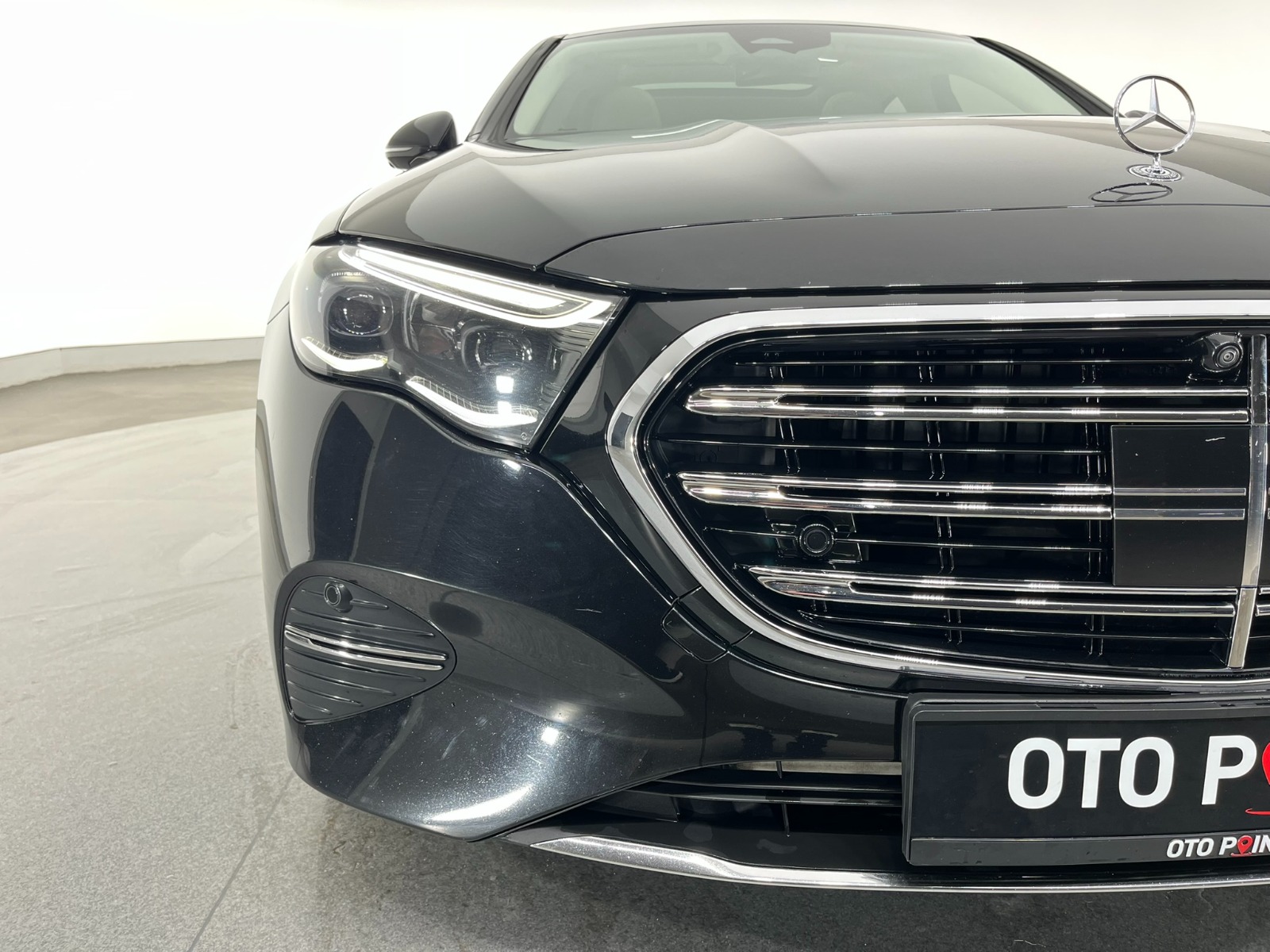 Mercedes-Benz E Sedan 220d 4Matic Edition1 Exclusive 9G-Tronic - 2023 - Detay